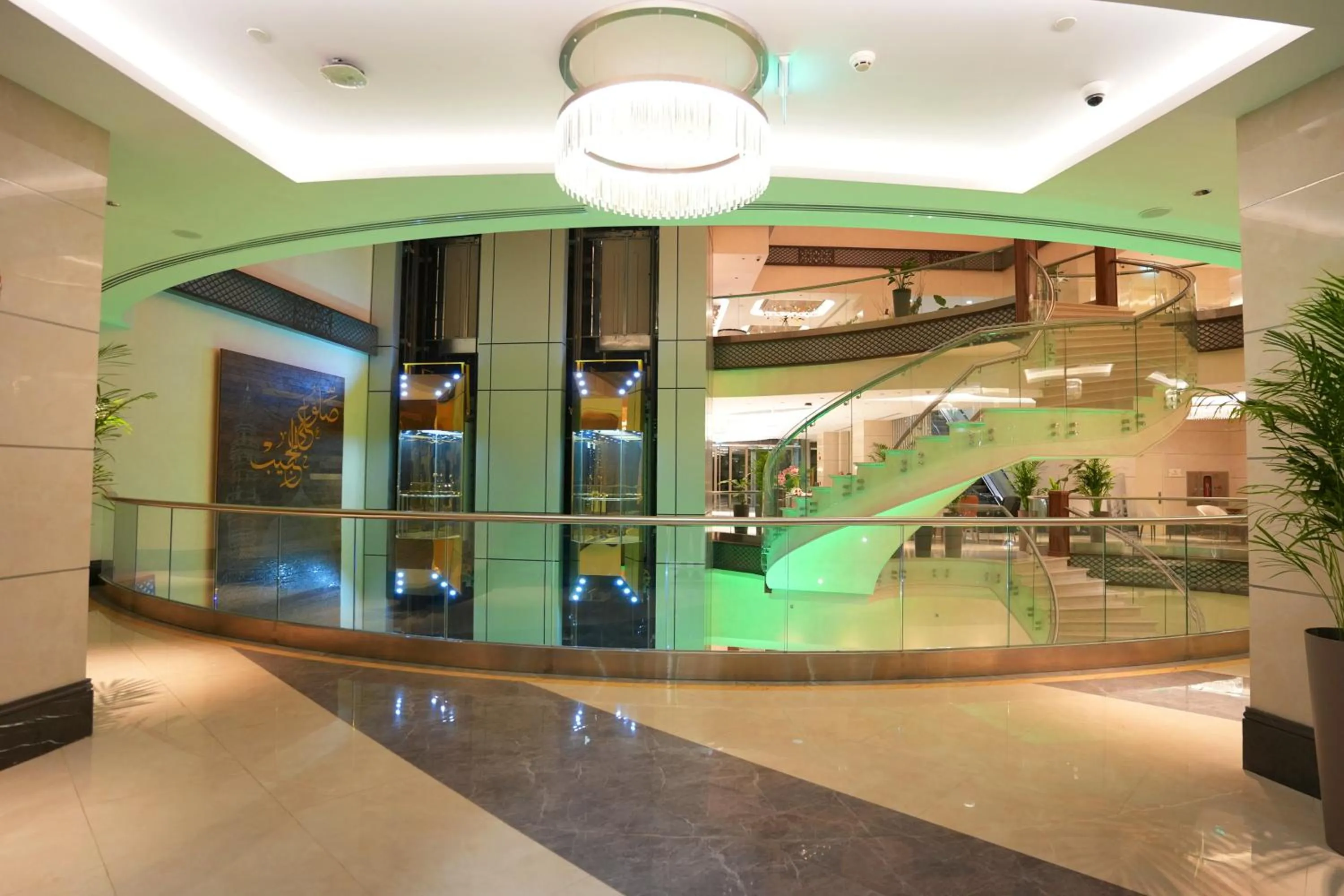 Lobby or reception in Peninsula Worth Hotel