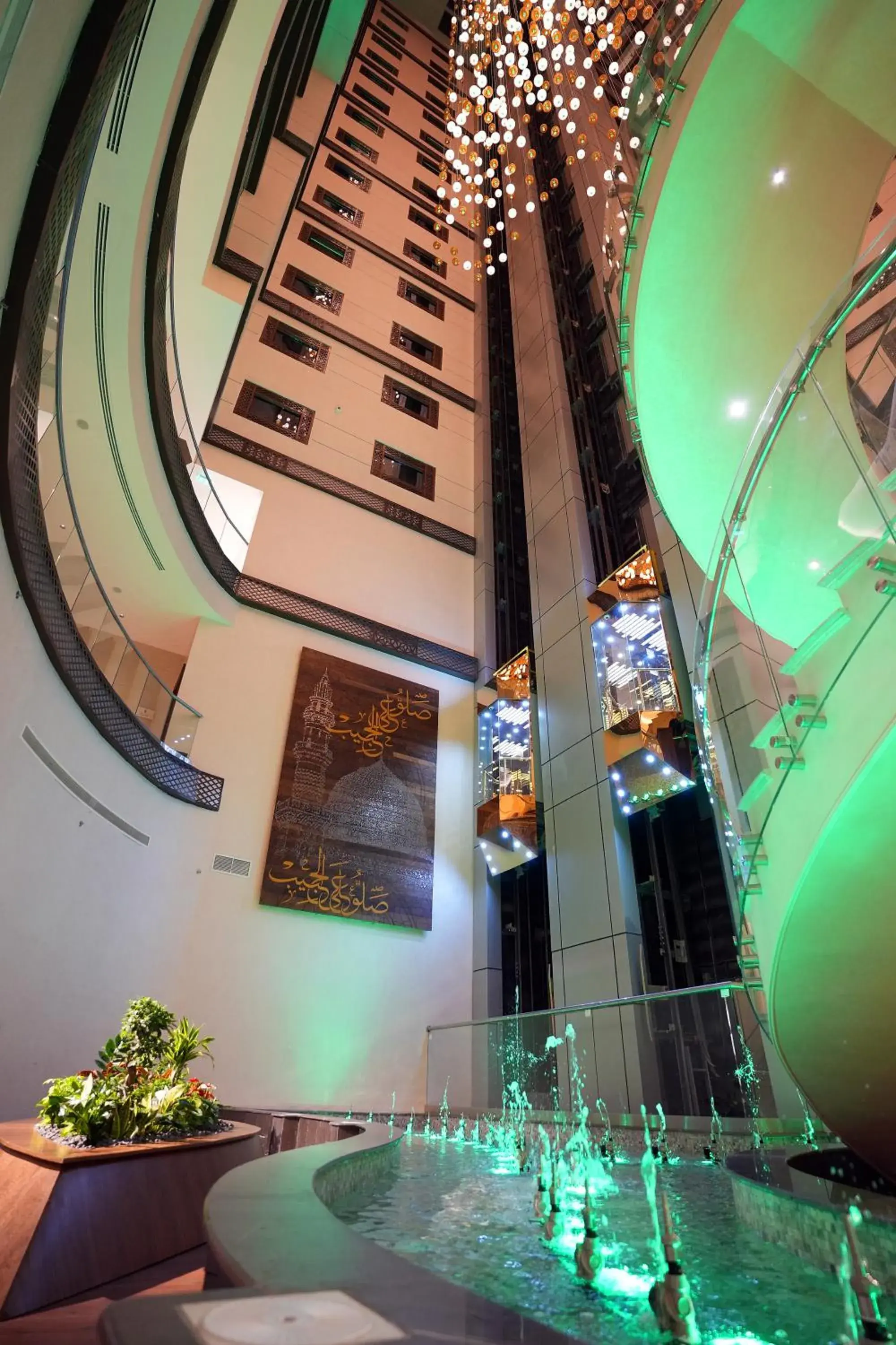 Property building in Peninsula Worth Hotel Property building in Peninsula Worth Hotel