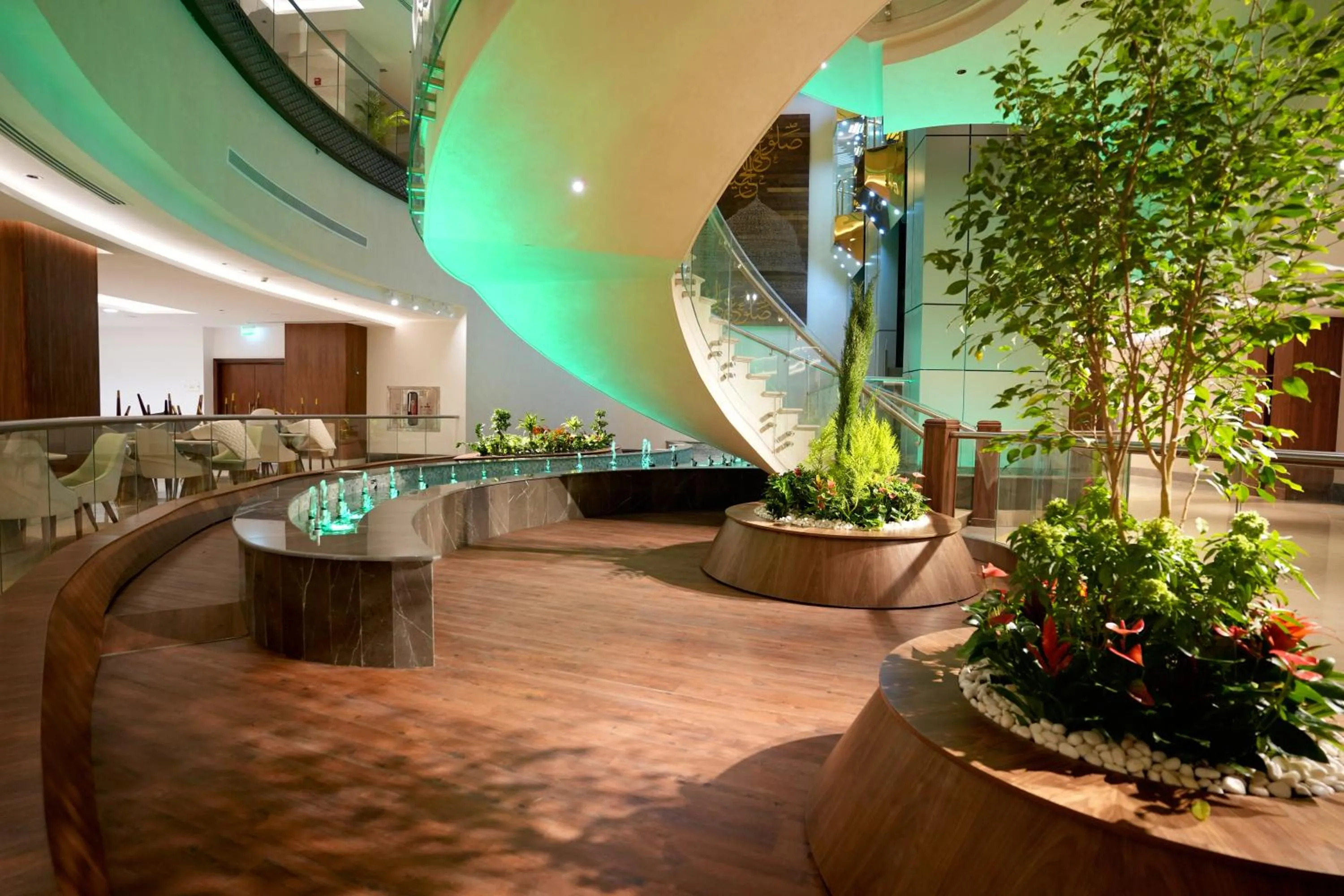 Lobby or reception in Peninsula Worth Hotel