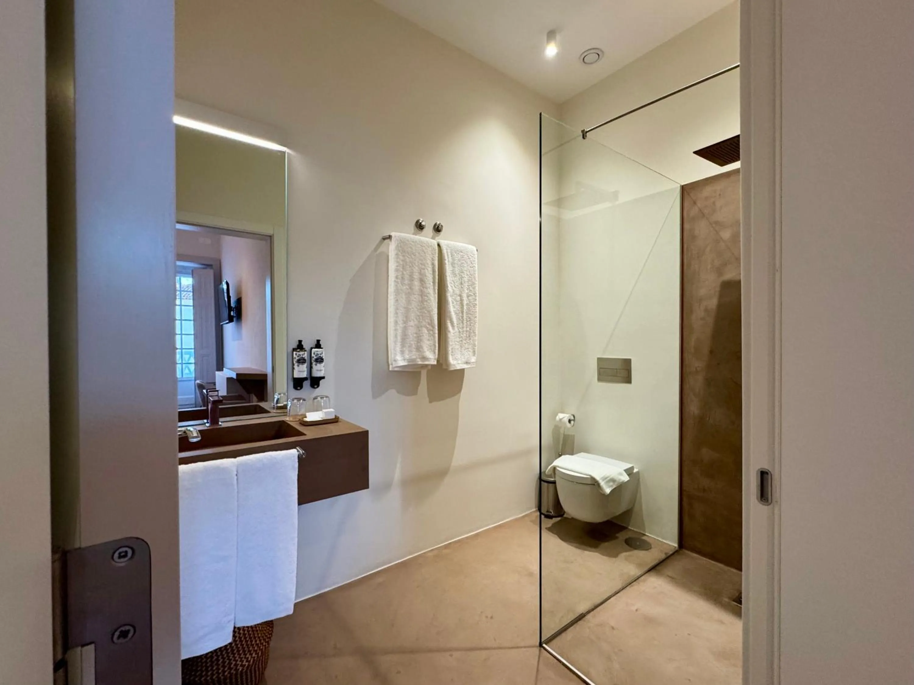 Bathroom in CICIOSO boutique hotel