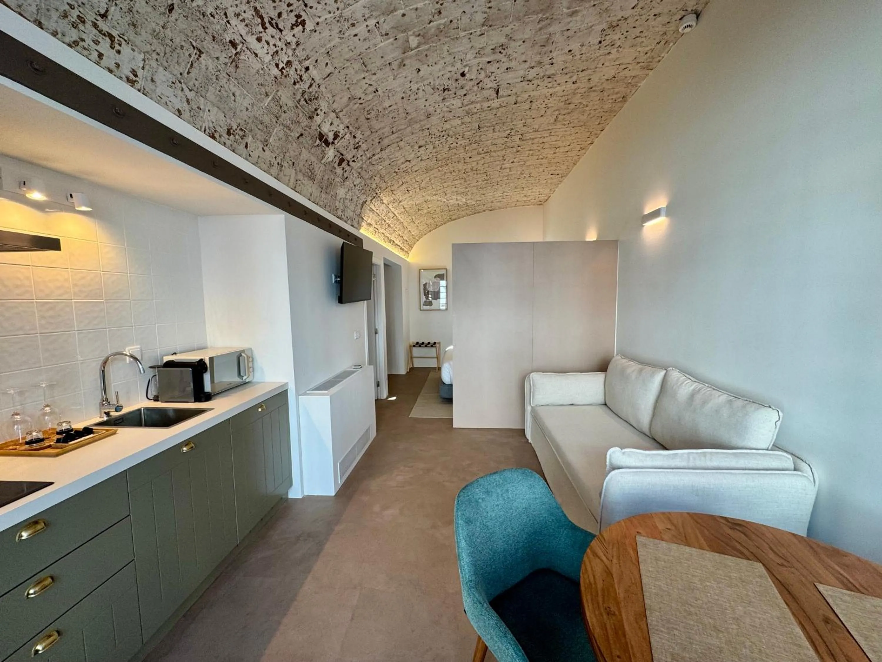 Kitchen or kitchenette in CICIOSO boutique hotel