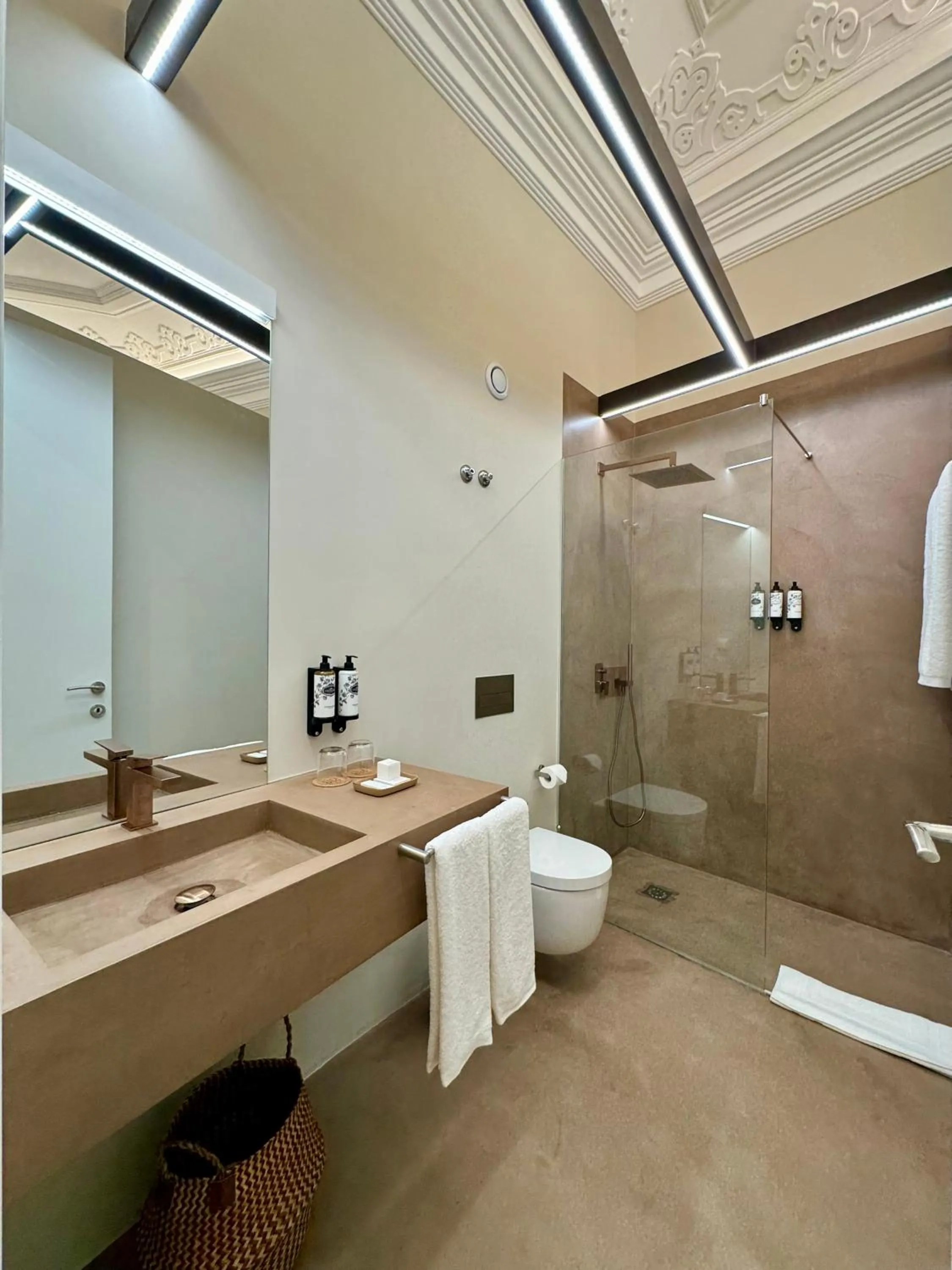 Bathroom in CICIOSO boutique hotel