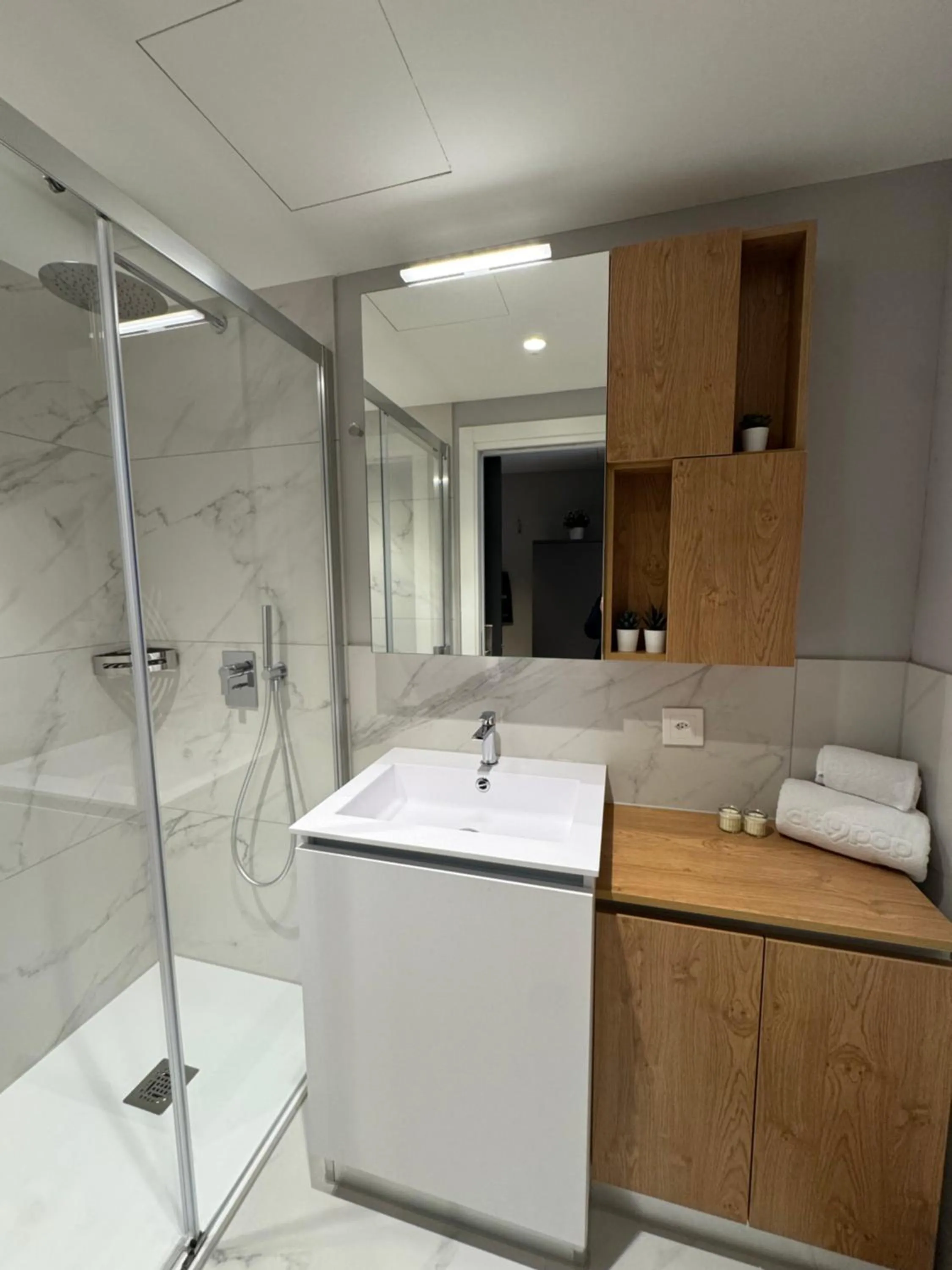 Bathroom in City Pop 2Night Zürich City - Self check-in