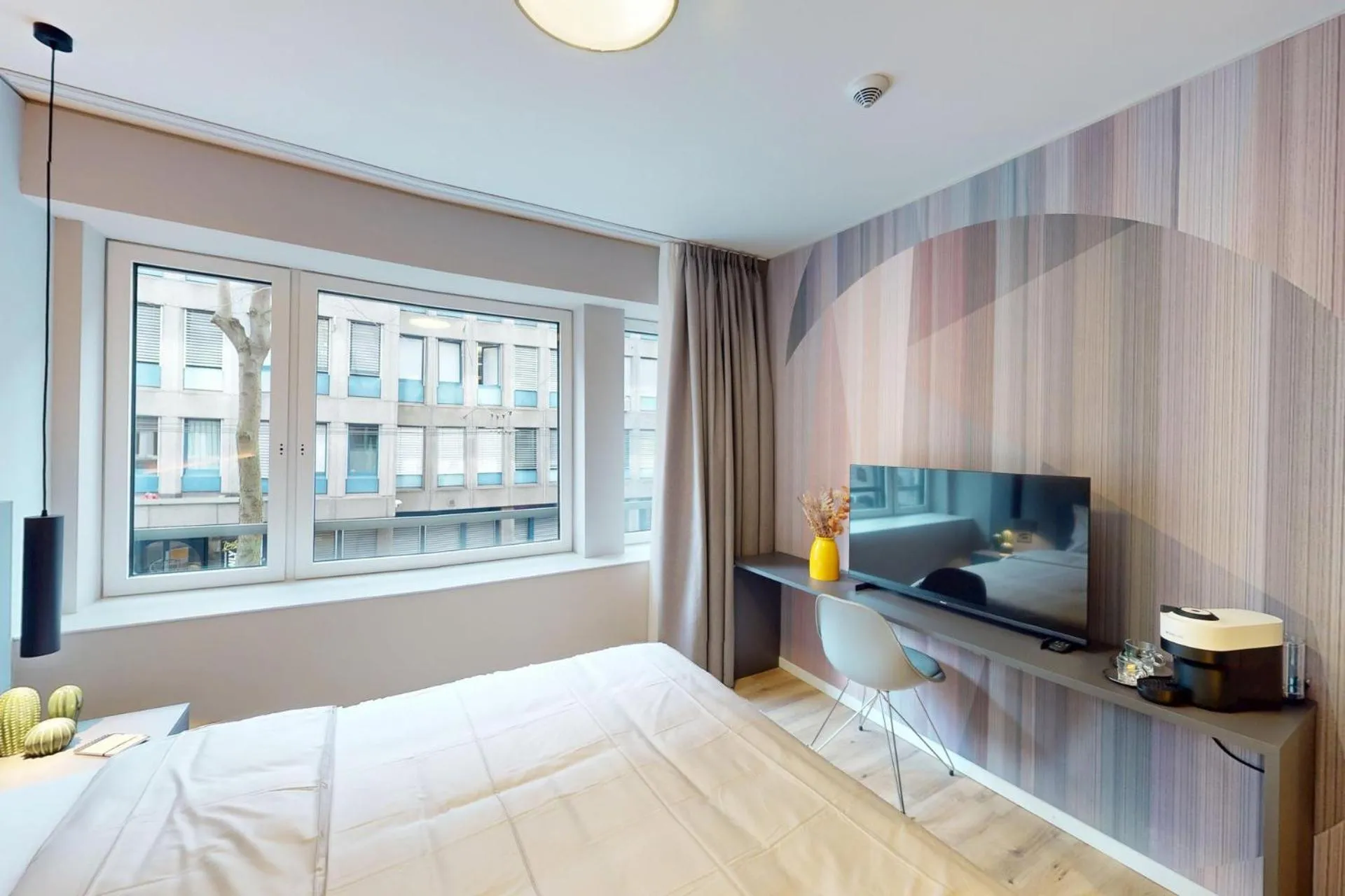 Bedroom, Bed in City Pop 2Night Zürich City - Self check-in