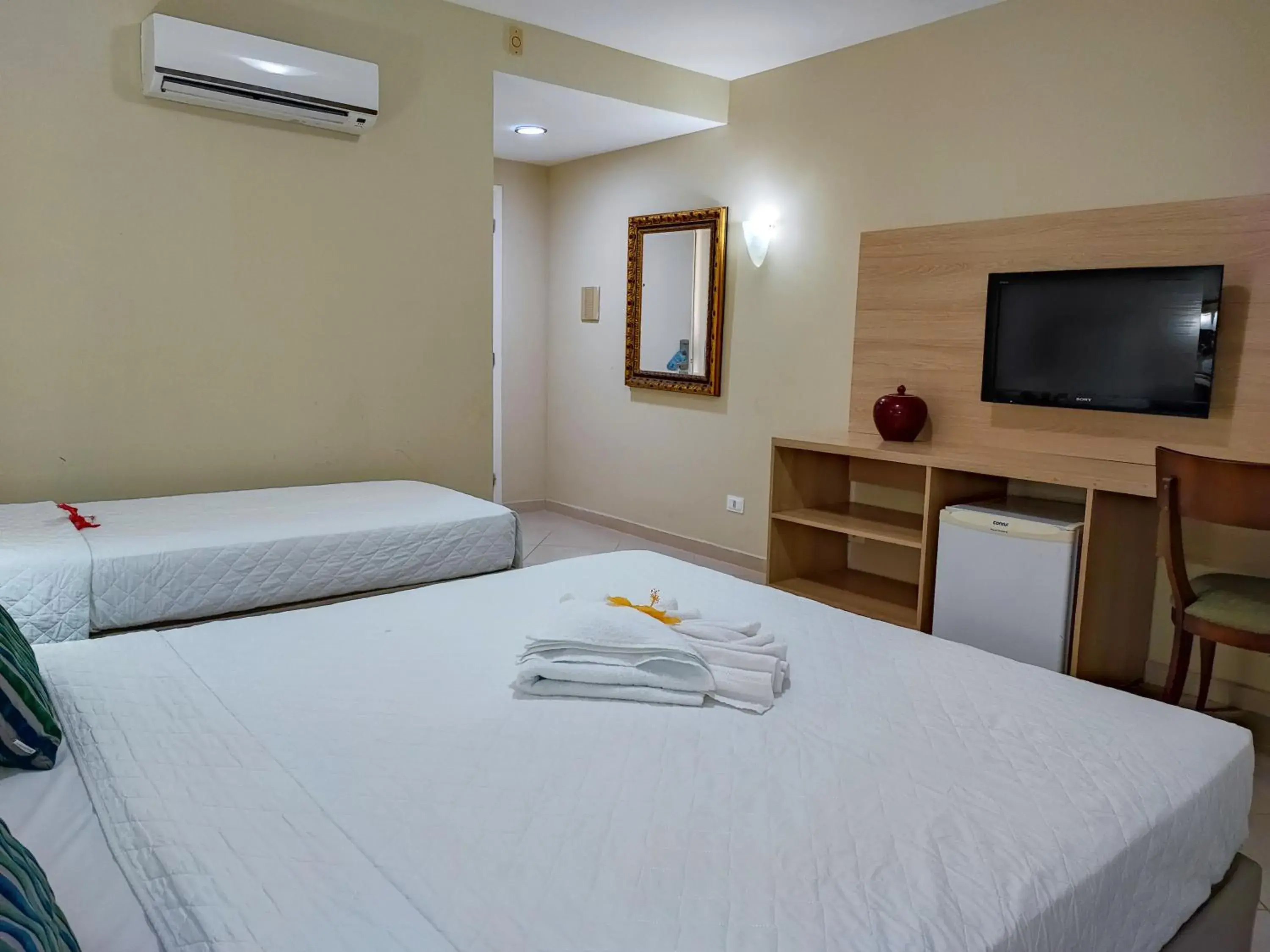 Photo of the whole room, Bed in Hotel Coral Beach Photo of the whole room, Bed in Hotel Coral Beach