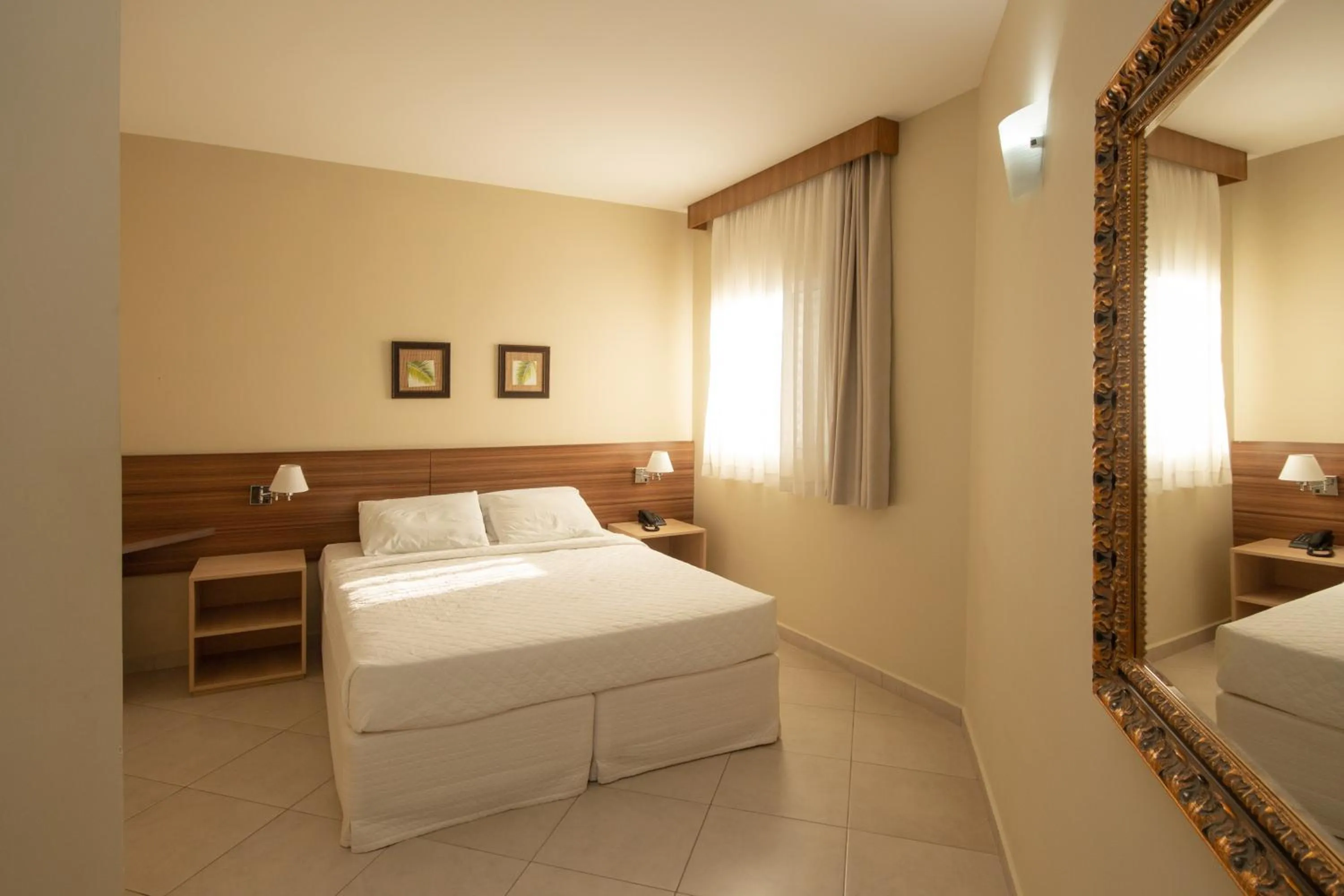 Photo of the whole room, Bed in Hotel Coral Beach