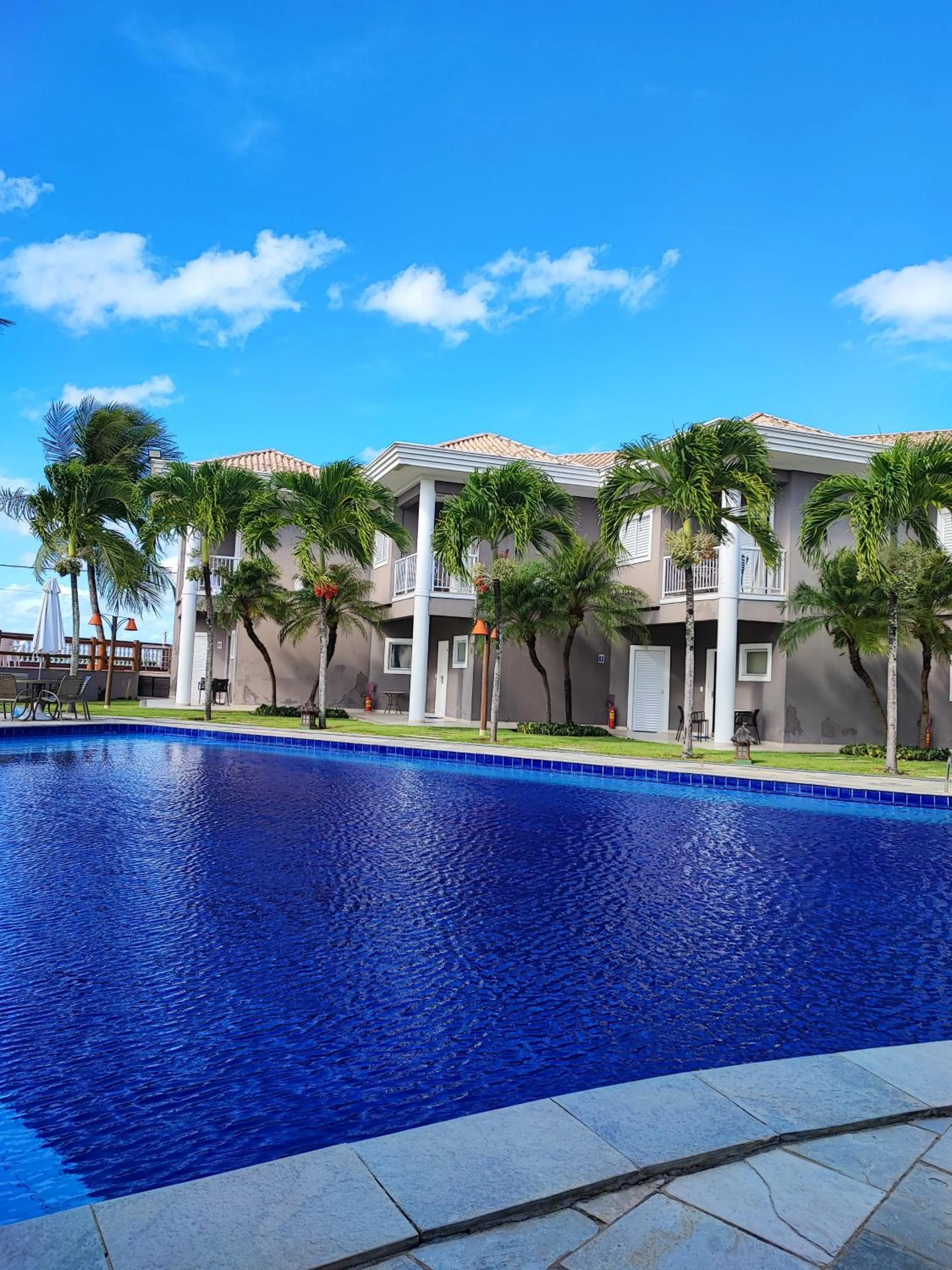 Pool view in Hotel Coral Beach