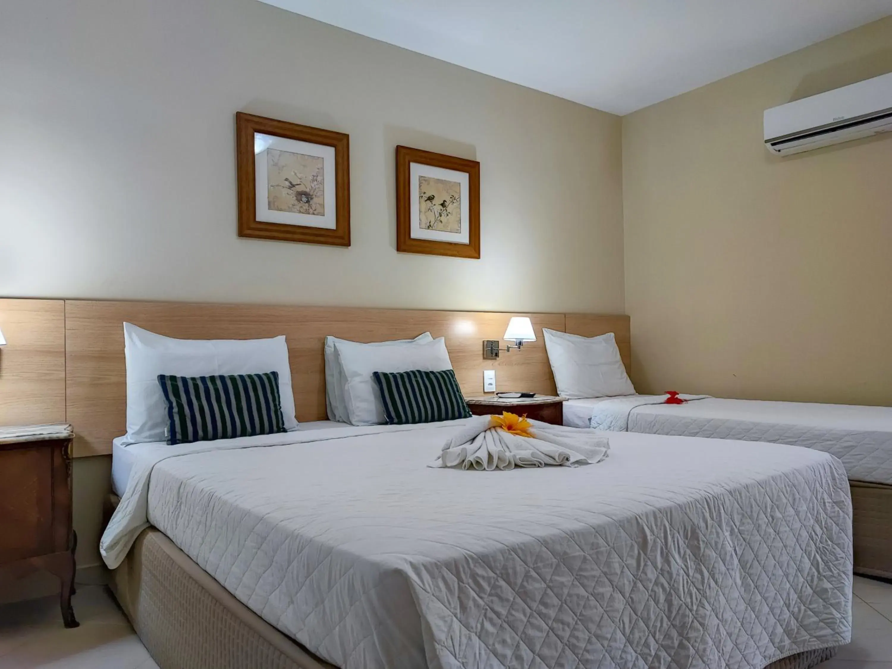 Photo of the whole room, Bed in Hotel Coral Beach Photo of the whole room, Bed in Hotel Coral Beach