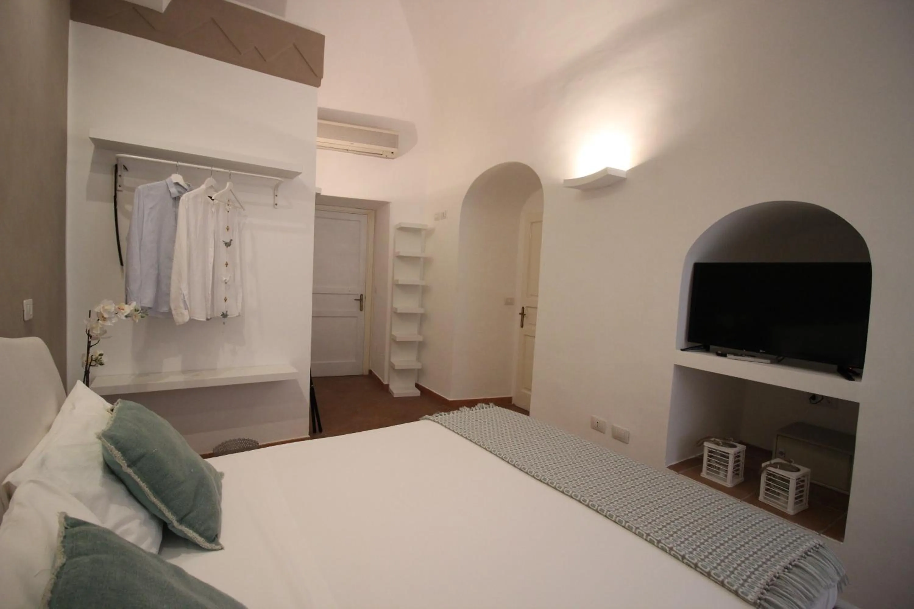 Bed in S'O Smart B&B Tropea