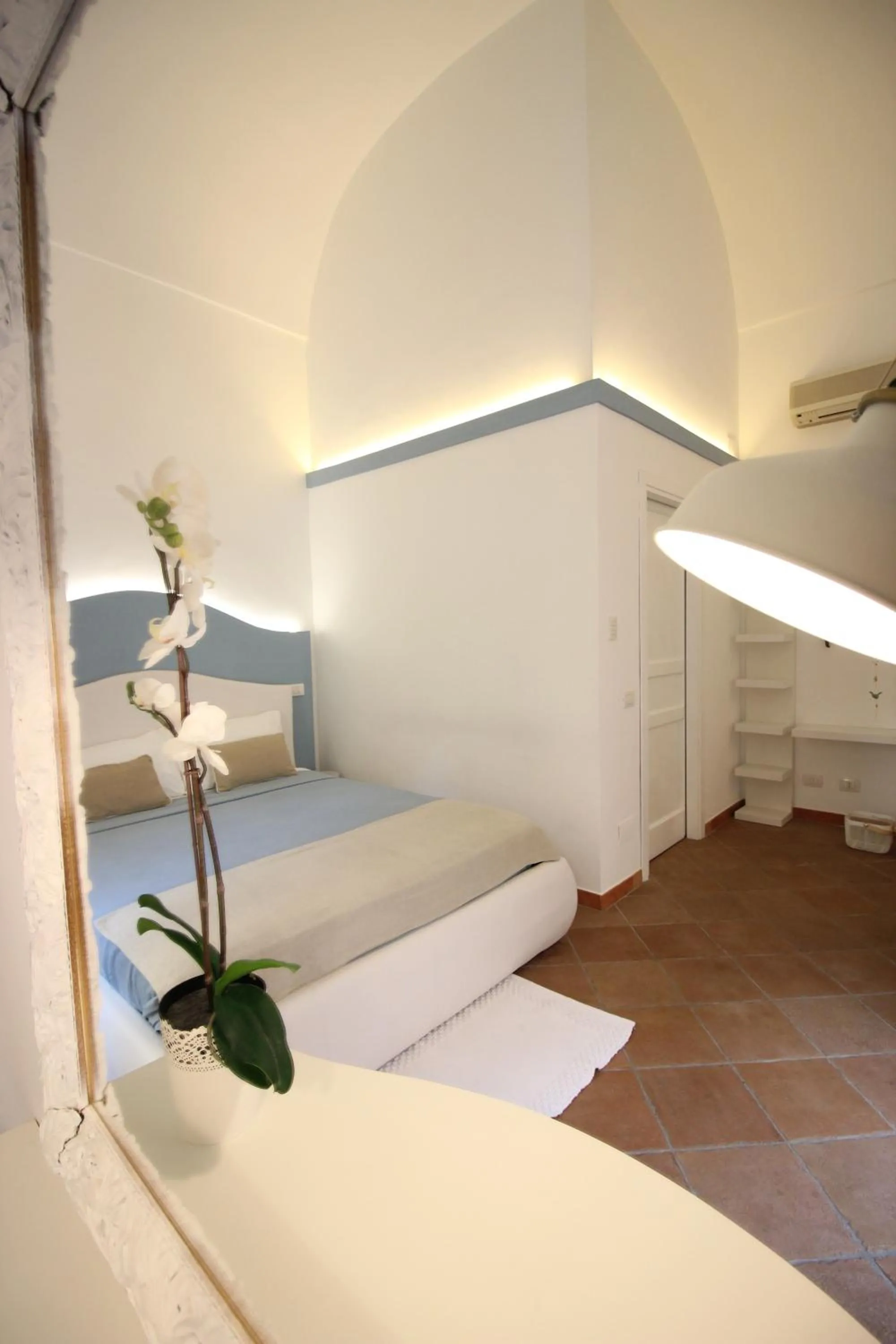 Bed in S'O Smart B&B Tropea