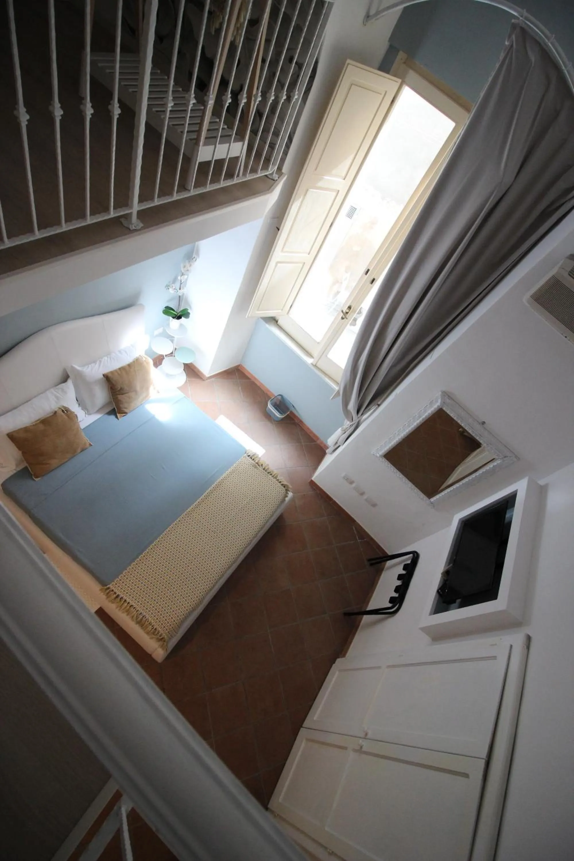 Photo of the whole room, Bed in S'O Smart B&B Tropea