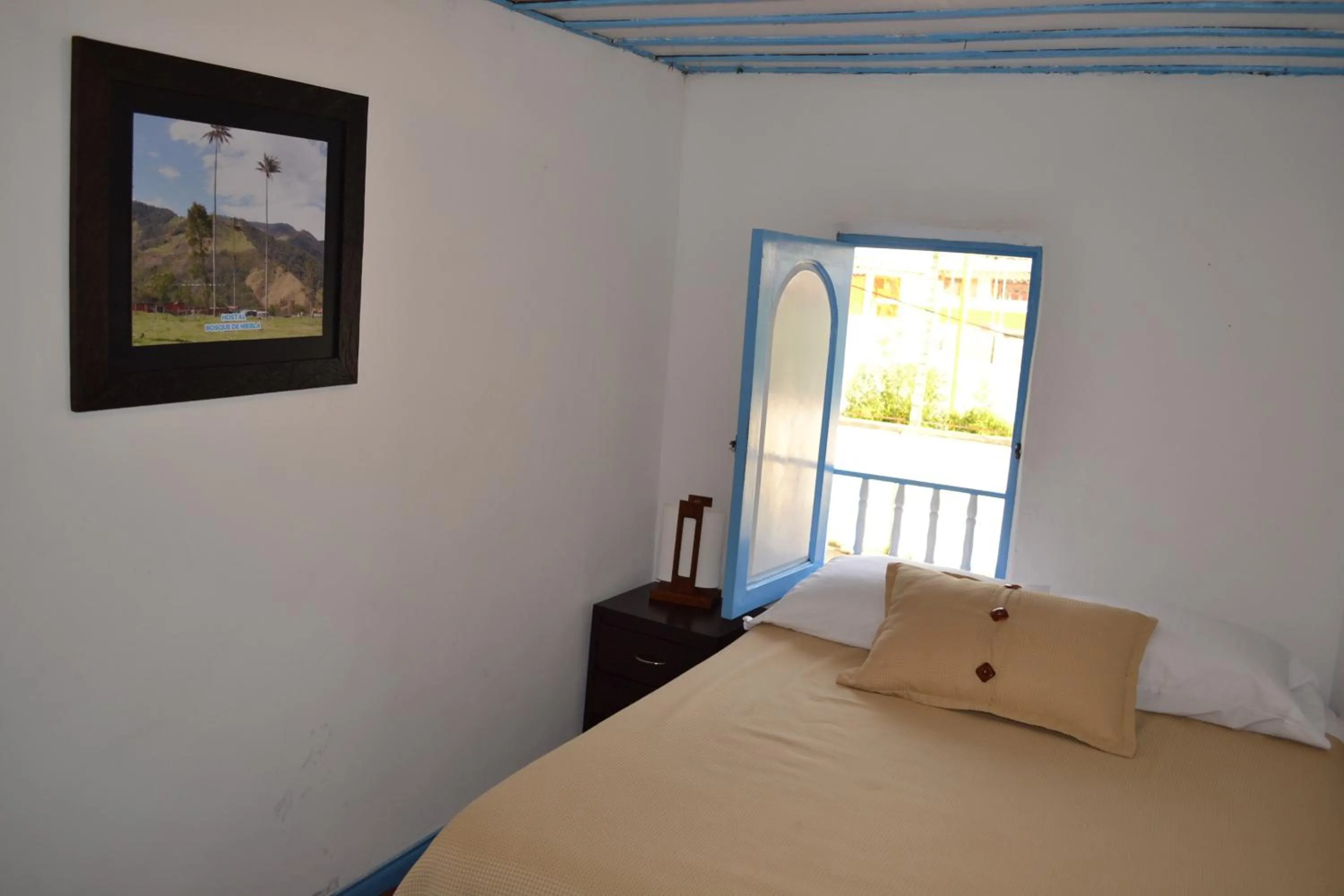 Bed in Hostal Bosque de Niebla