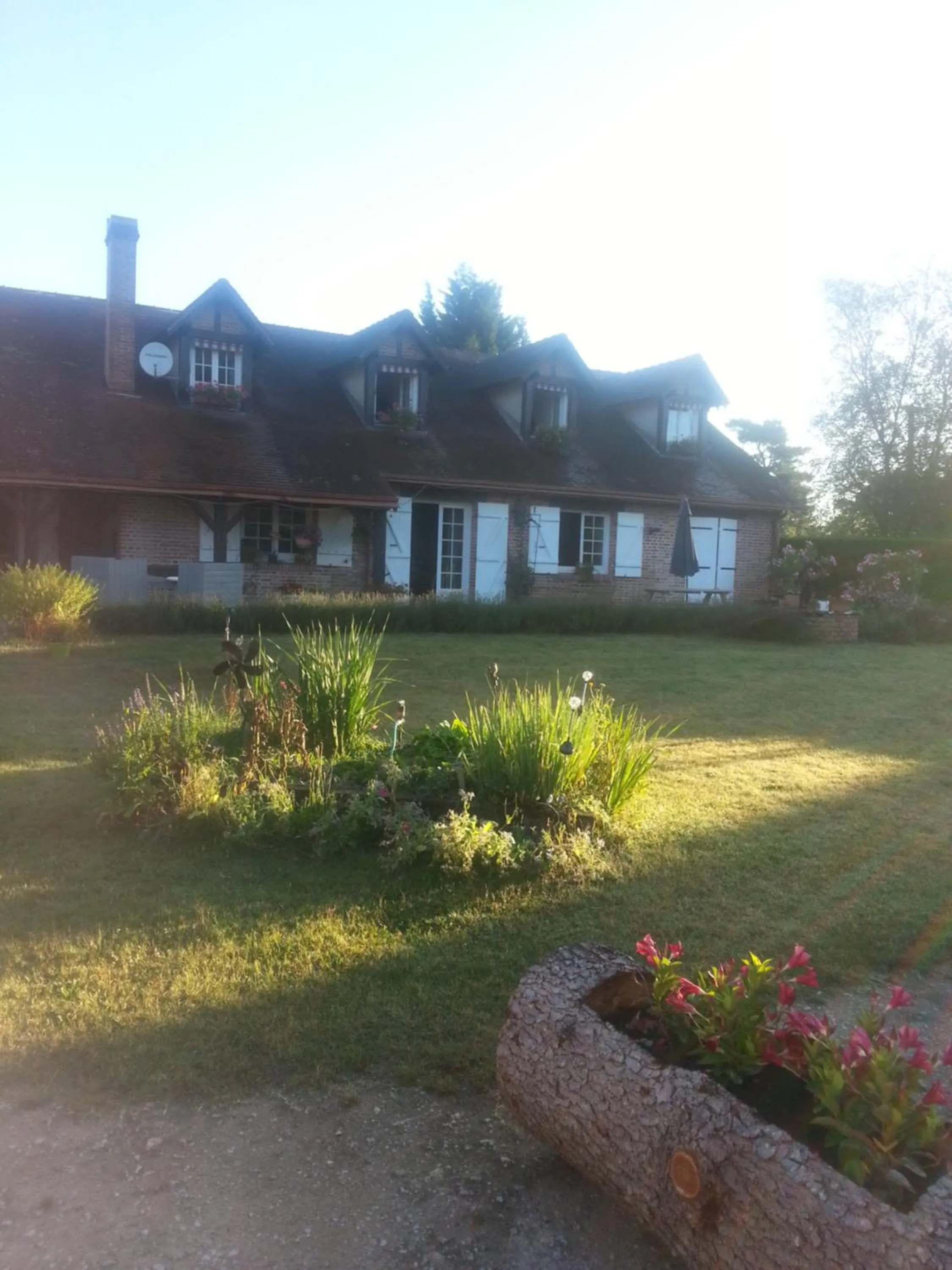 Property building in La Grange