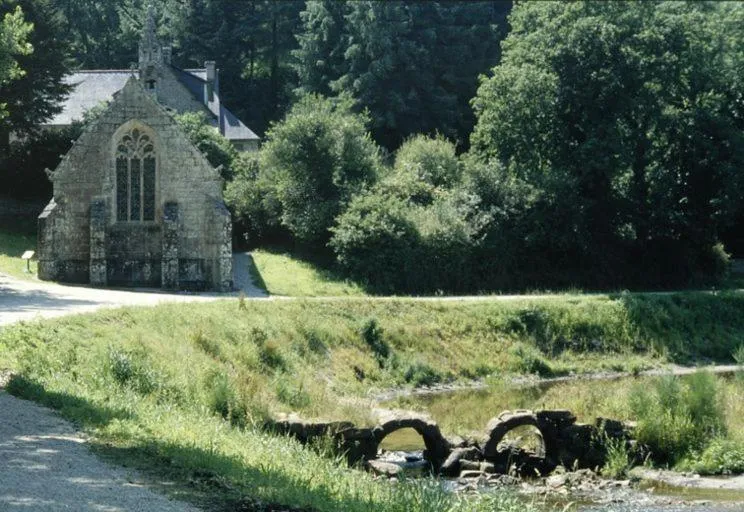 Breakfast in Les Etangs de Pitié