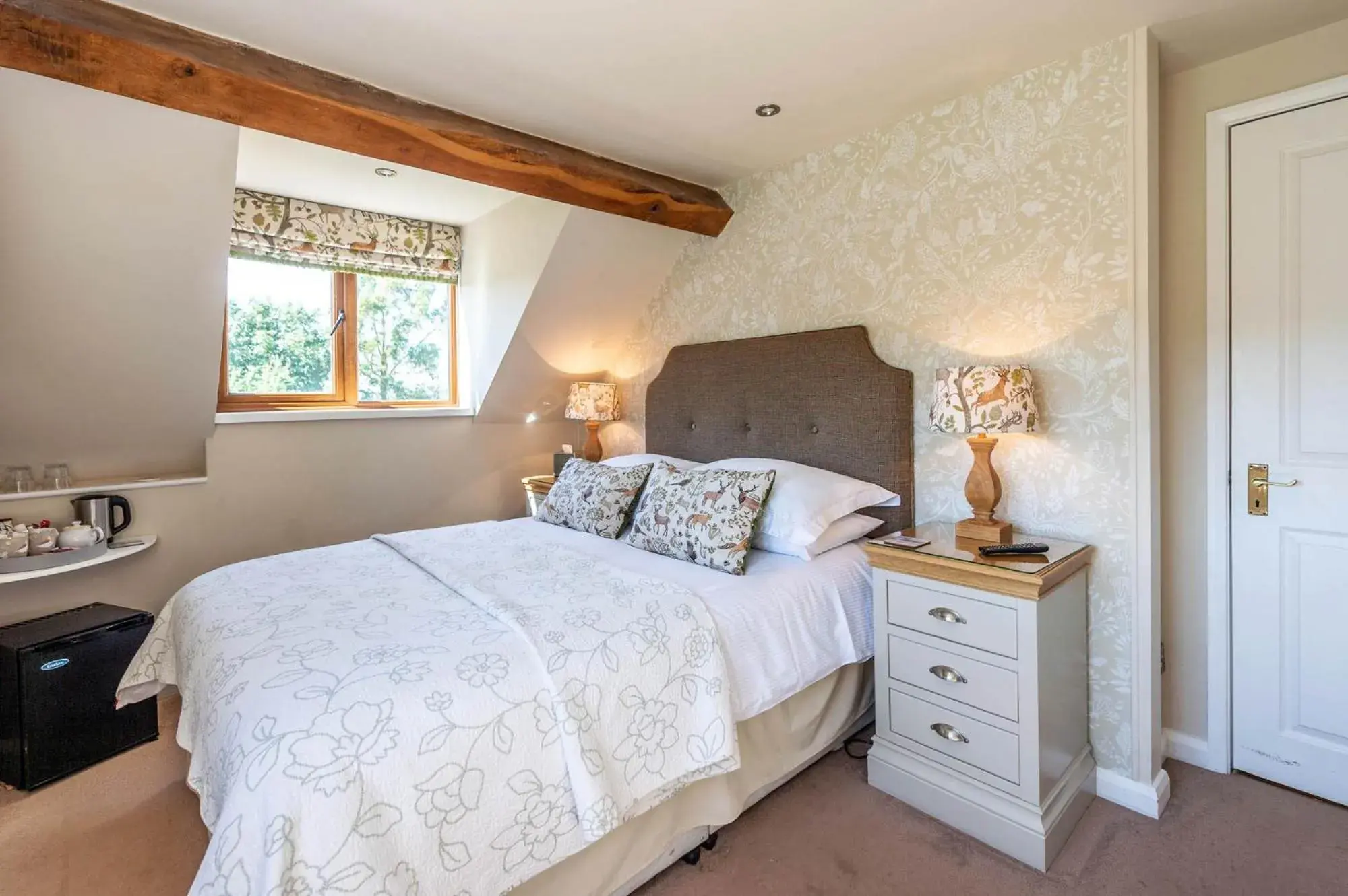 Double Room - single occupancy in The Dinney B&B Double Room - single occupancy in The Dinney B&B