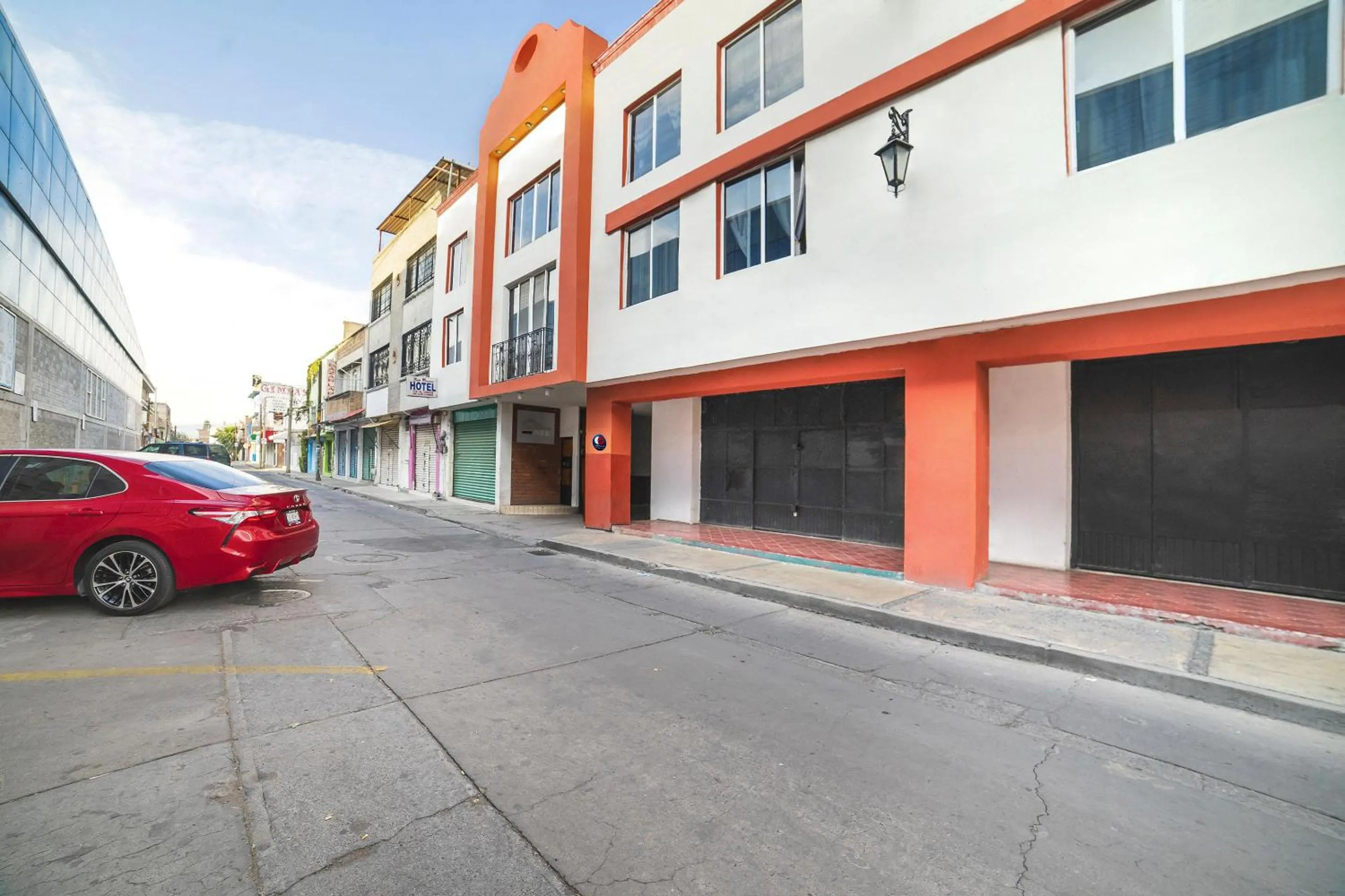 Property building in Capital O Hotel Casa Blanca