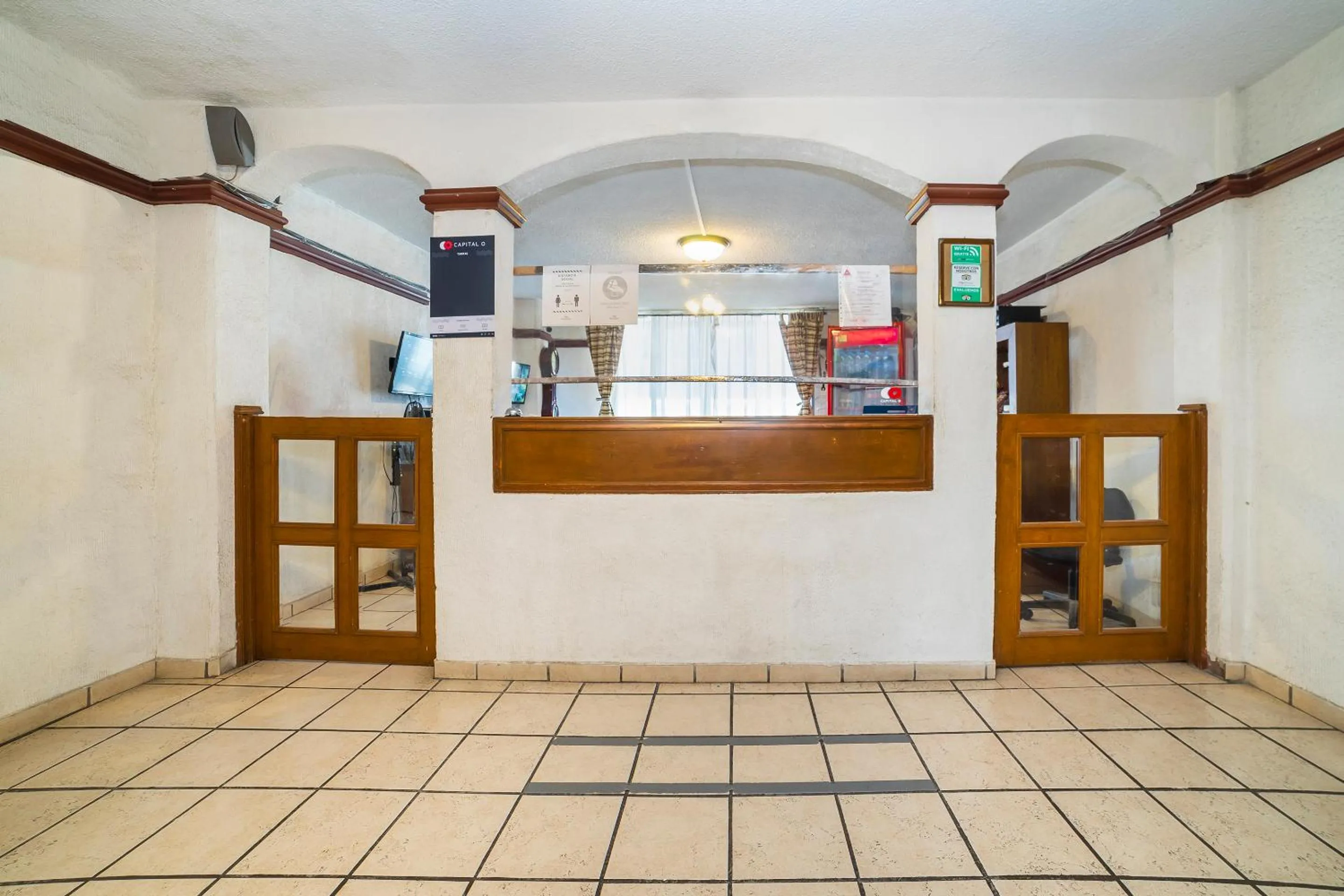 Lobby or reception in Capital O Hotel Casa Blanca