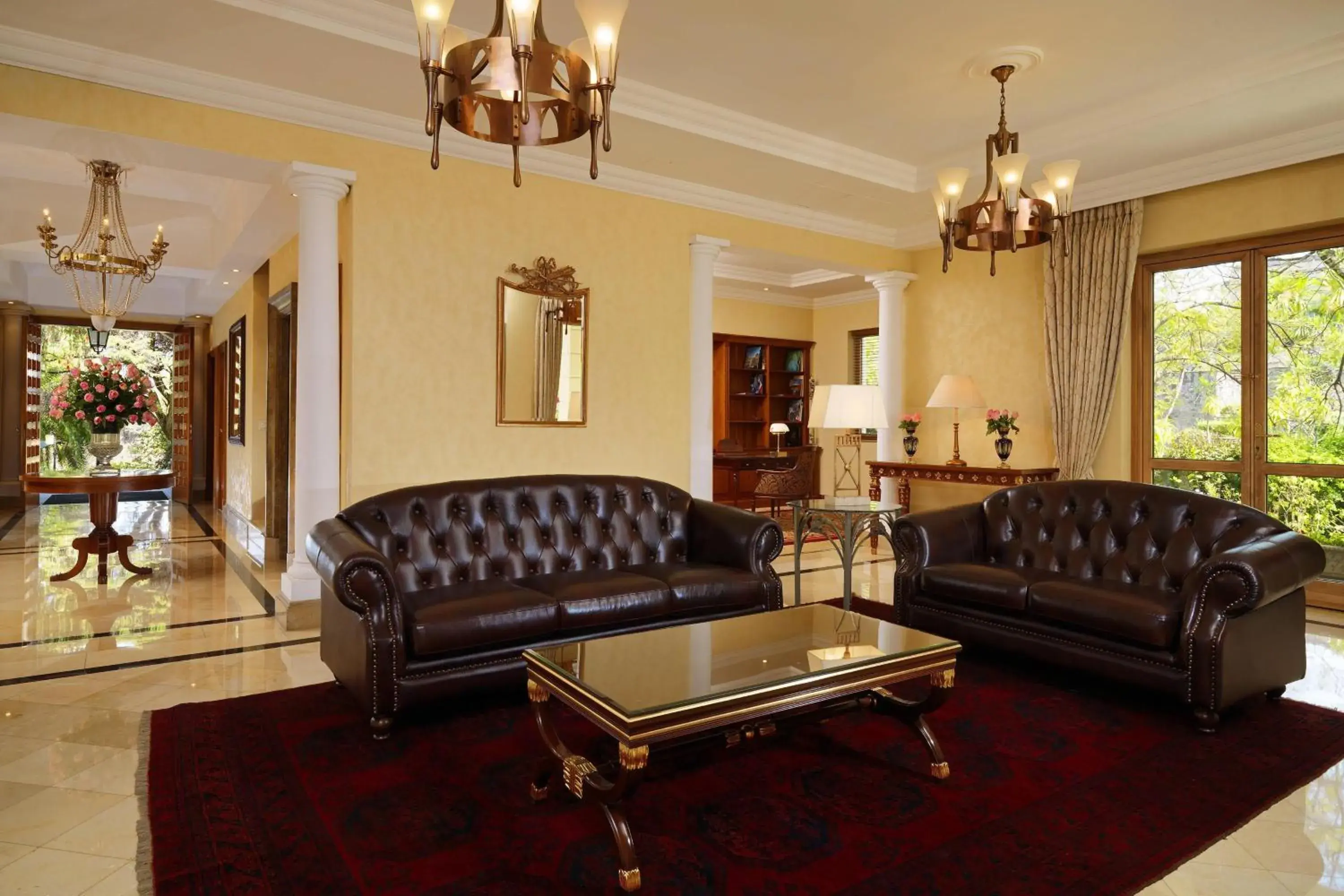 Lounge or bar in Sheraton Addis, a Luxury Collection Hotel, Addis Ababa Lounge or bar in Sheraton Addis, a Luxury Collection Hotel, Addis Ababa