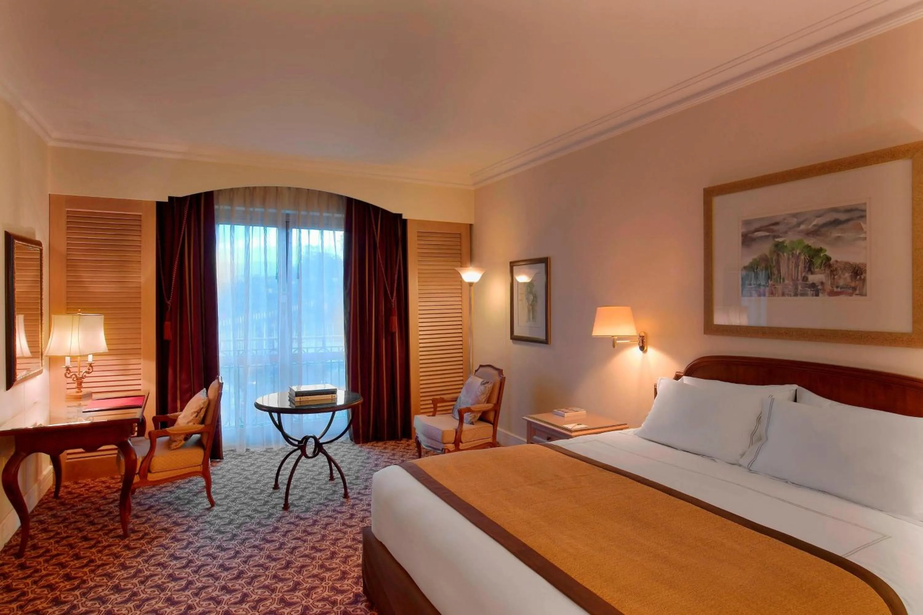 Bedroom, Bed in Sheraton Addis, a Luxury Collection Hotel, Addis Ababa