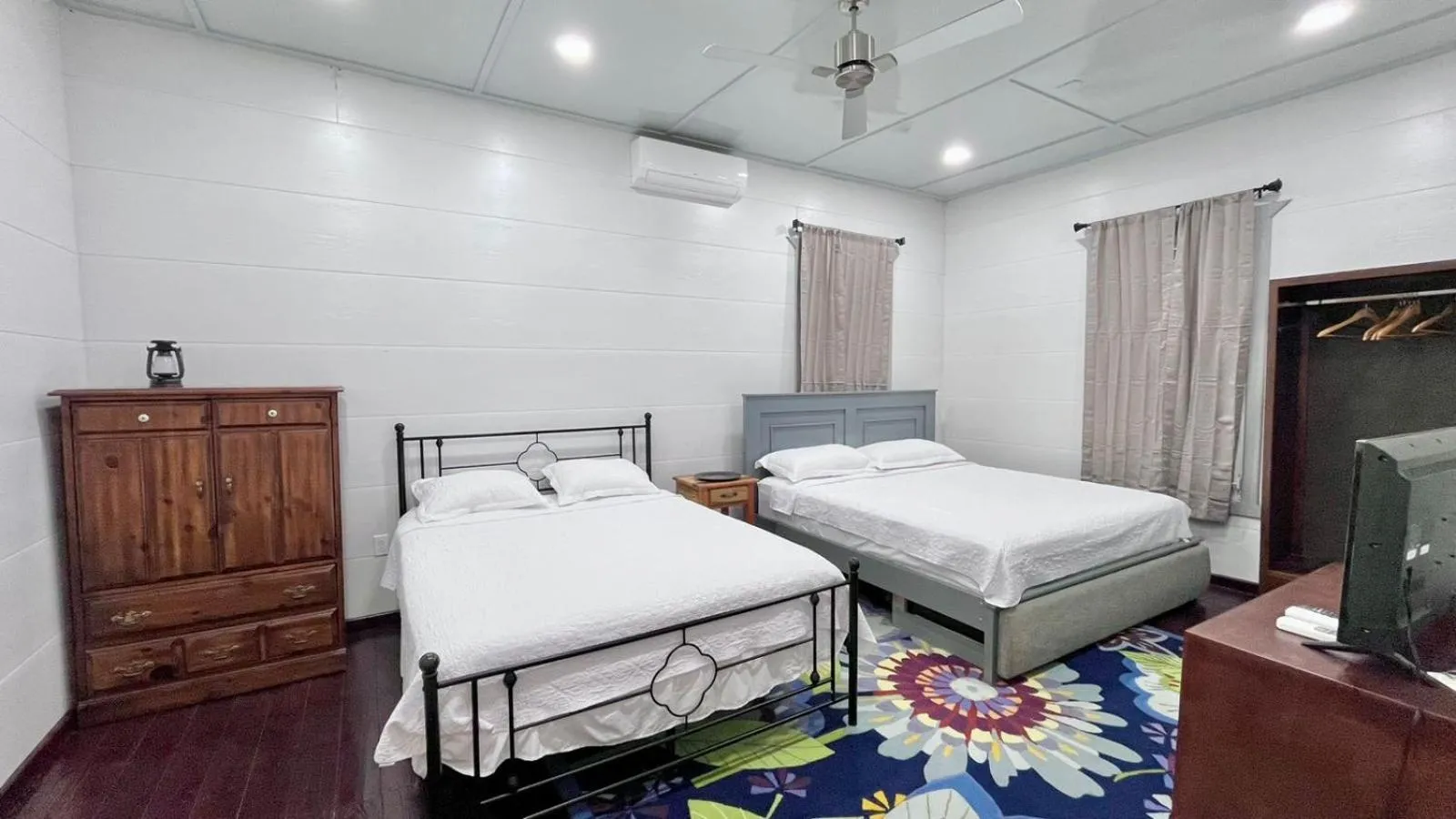 Bed in The Ambassador's Terrace