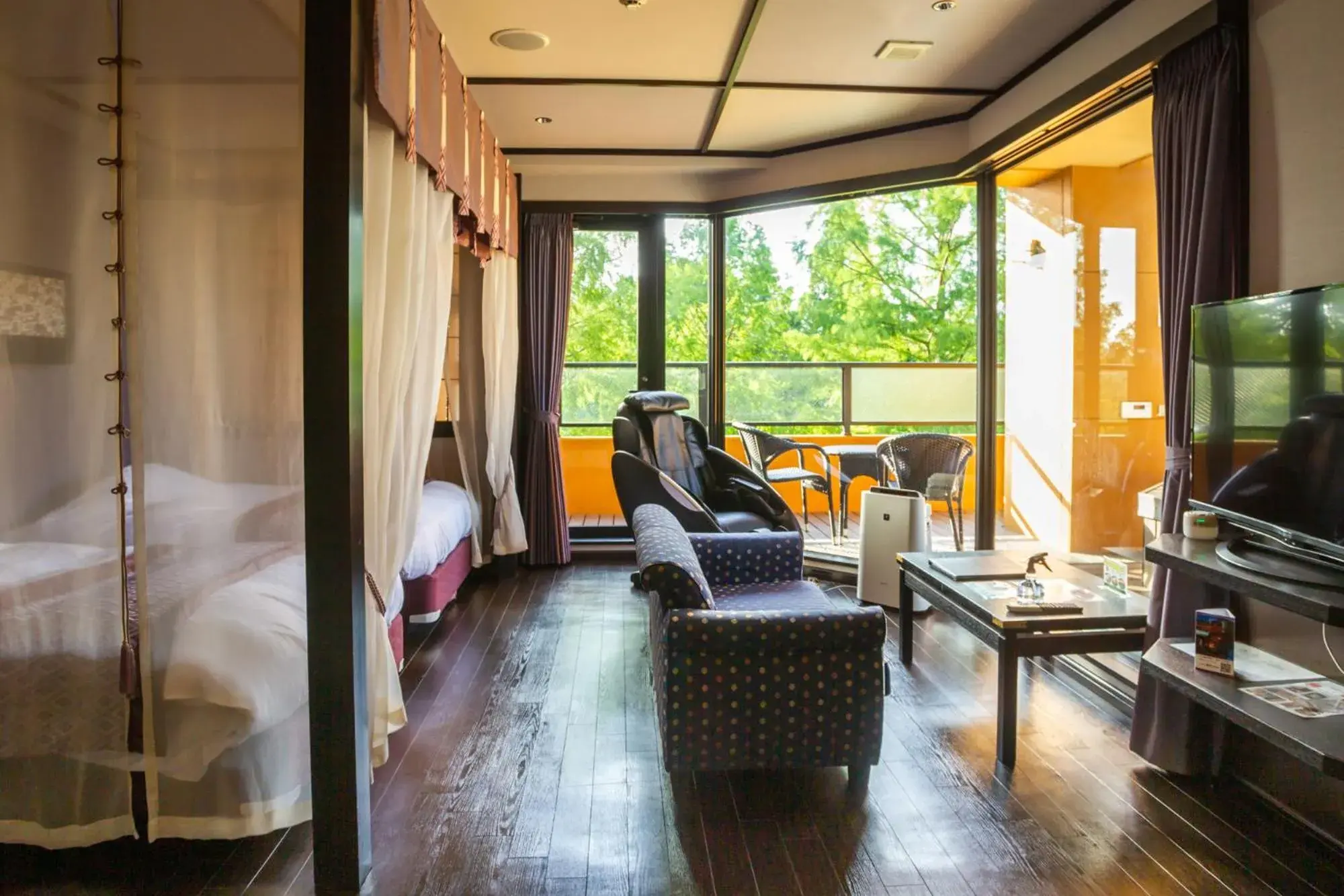 Twin Room with Tatami Area and Open-Air Bath in Saiou no Miya Twin Room with Tatami Area and Open-Air Bath in Saiou no Miya