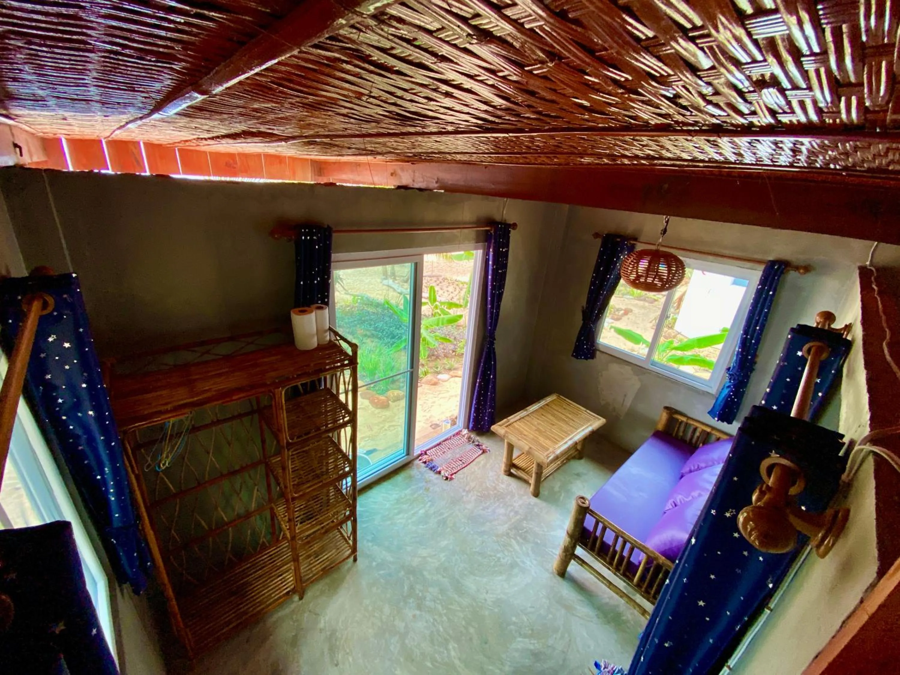 Living room, Bed in Robinson Bungalows