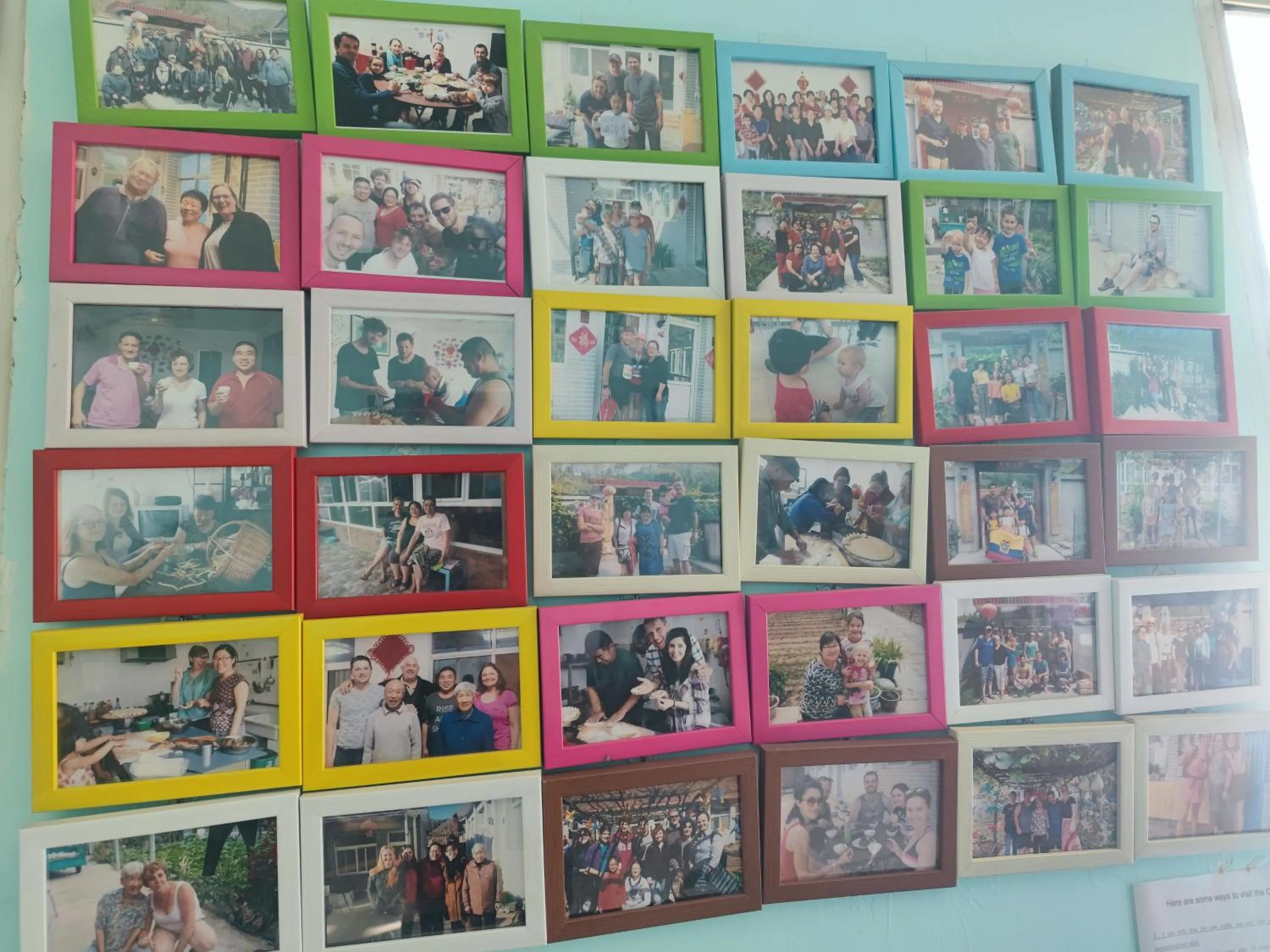 People in Gubeikou Great Wall Chengtaoxiaozhu Boutique Homestay