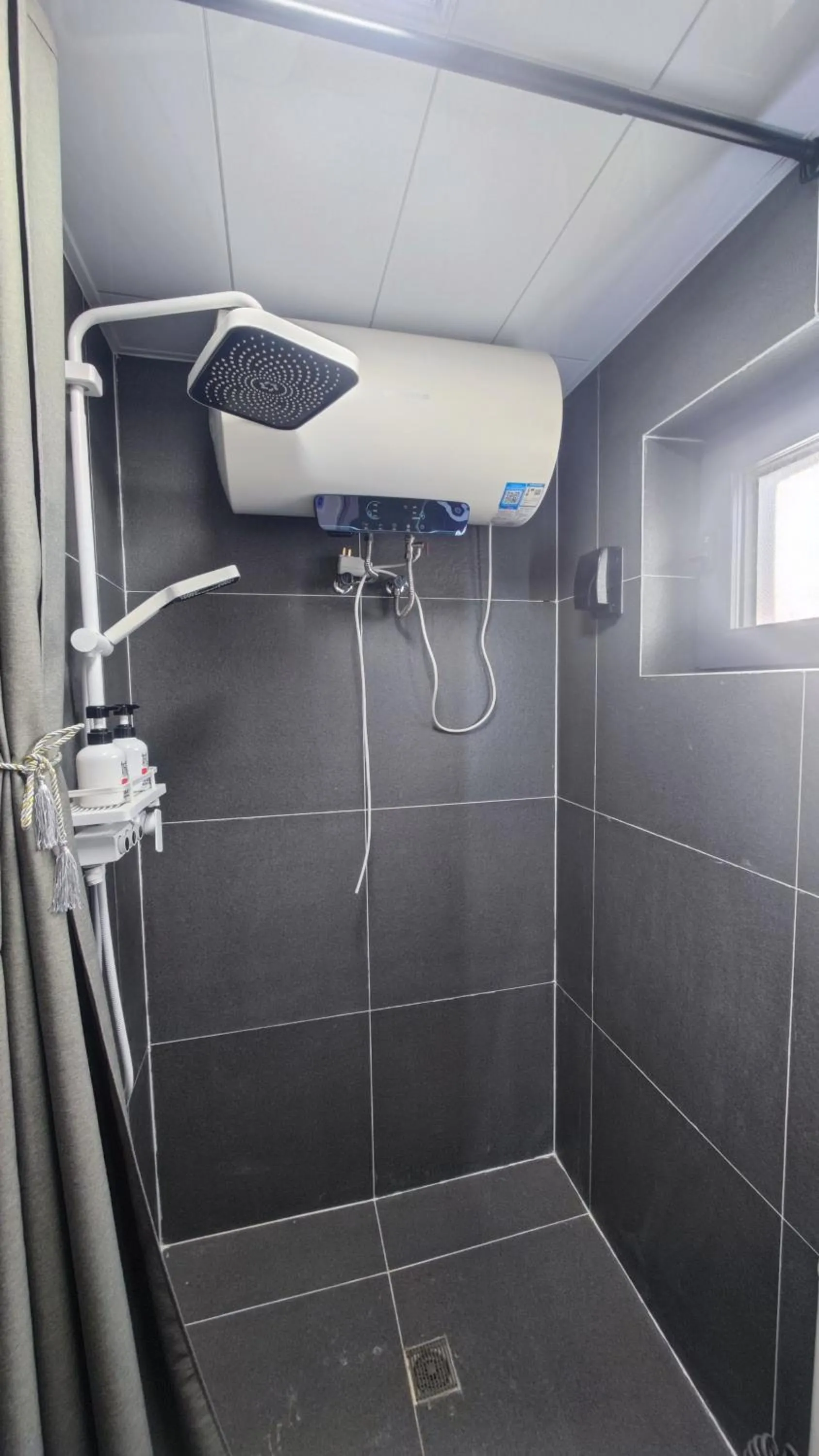 Shower in Gubeikou Great Wall Chengtaoxiaozhu Boutique Homestay
