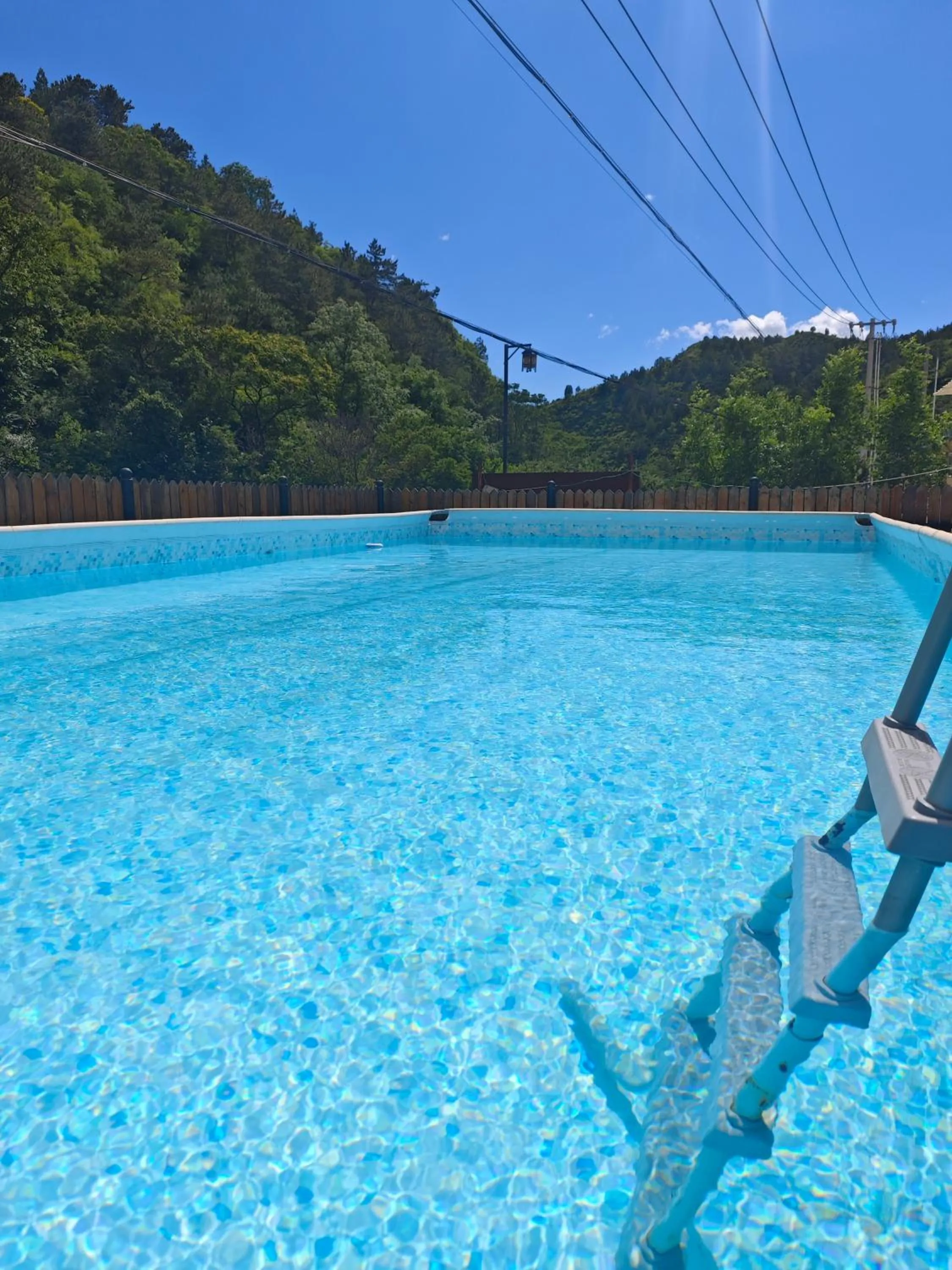 Pool view in Gubeikou Great Wall Chengtaoxiaozhu Boutique Homestay