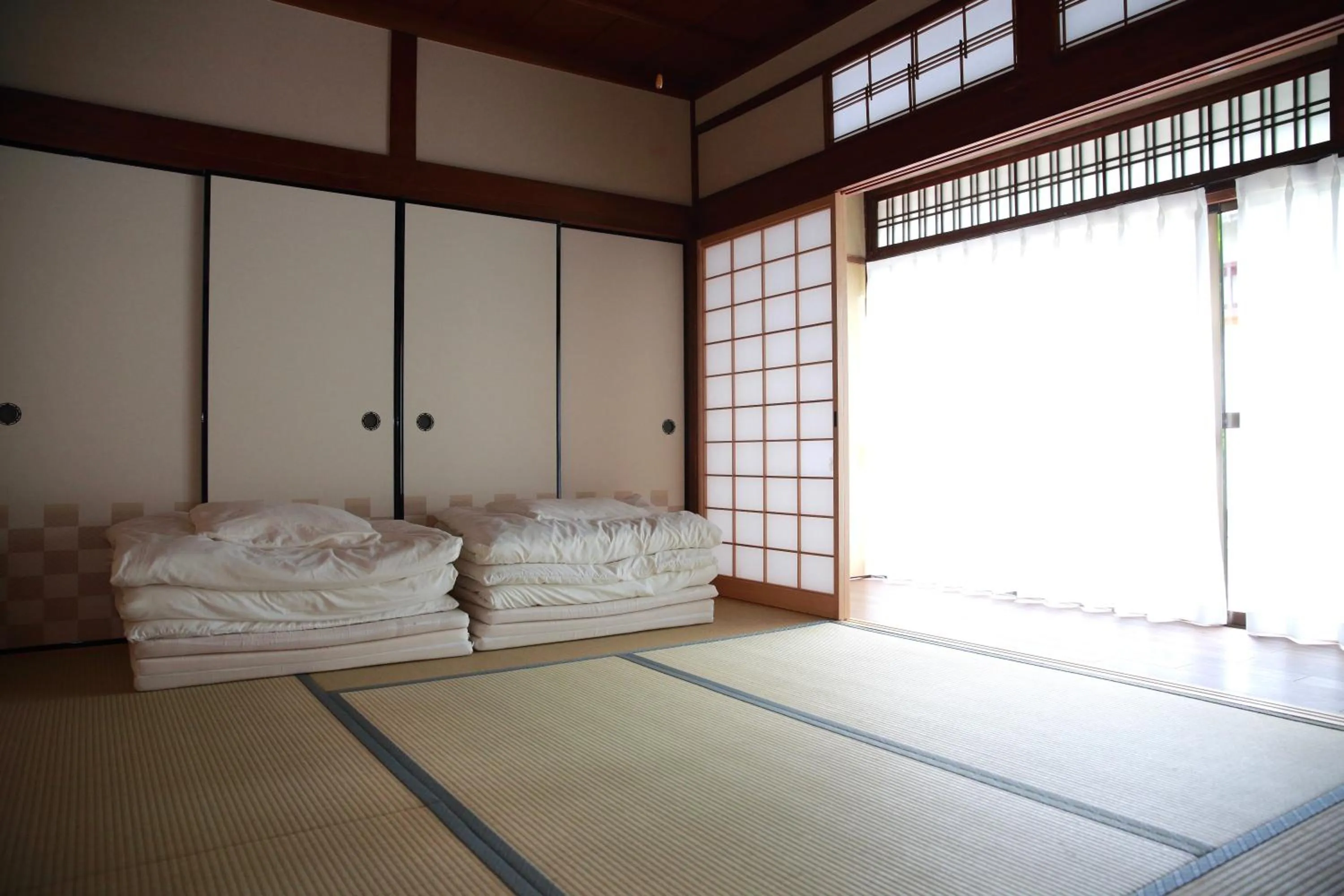 Photo of the whole room, Bed in Yuzan Guesthouse