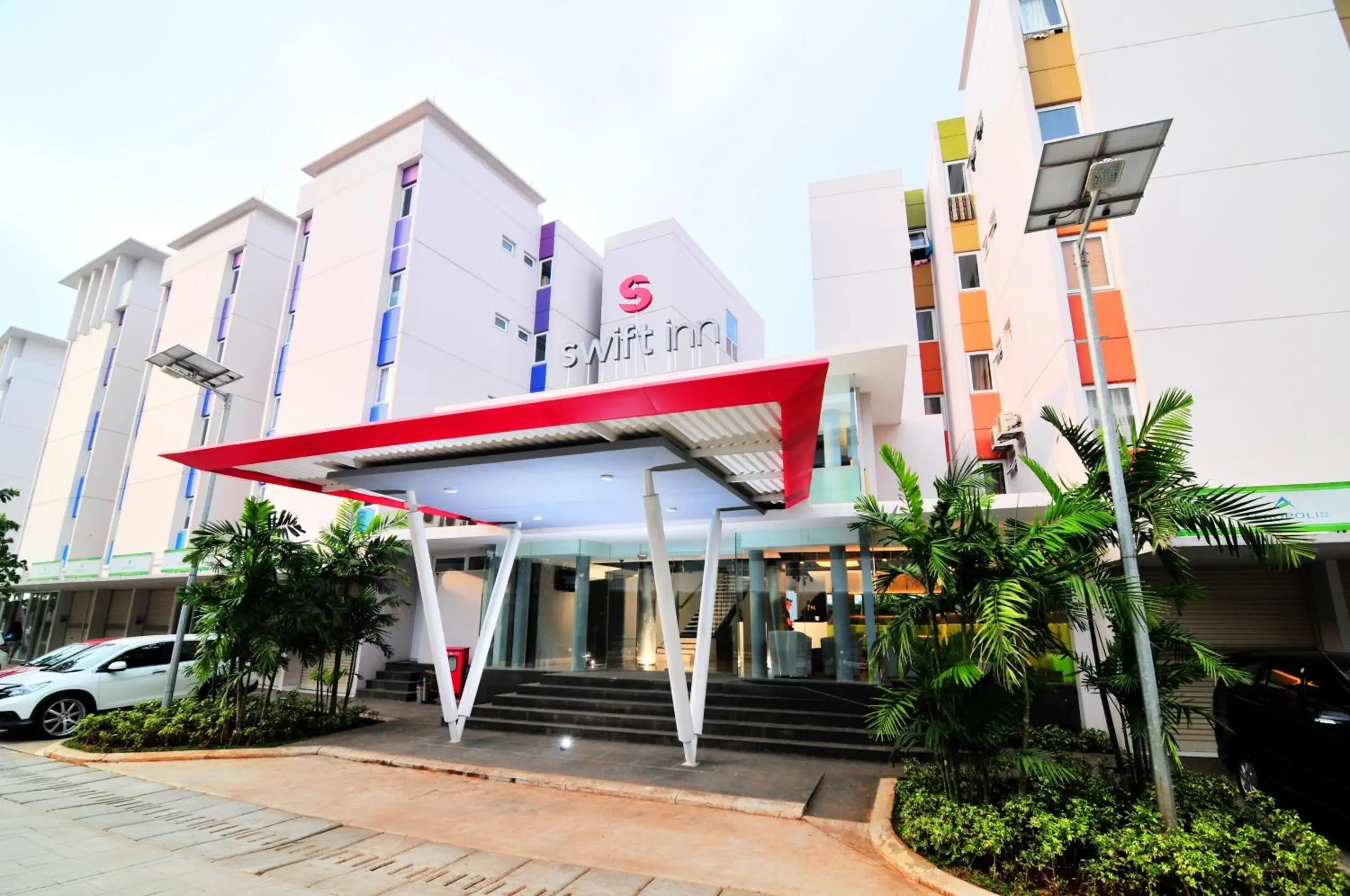 Facade/entrance in Swift Inn Aeropolis Airport Facade/entrance in Swift Inn Aeropolis Airport