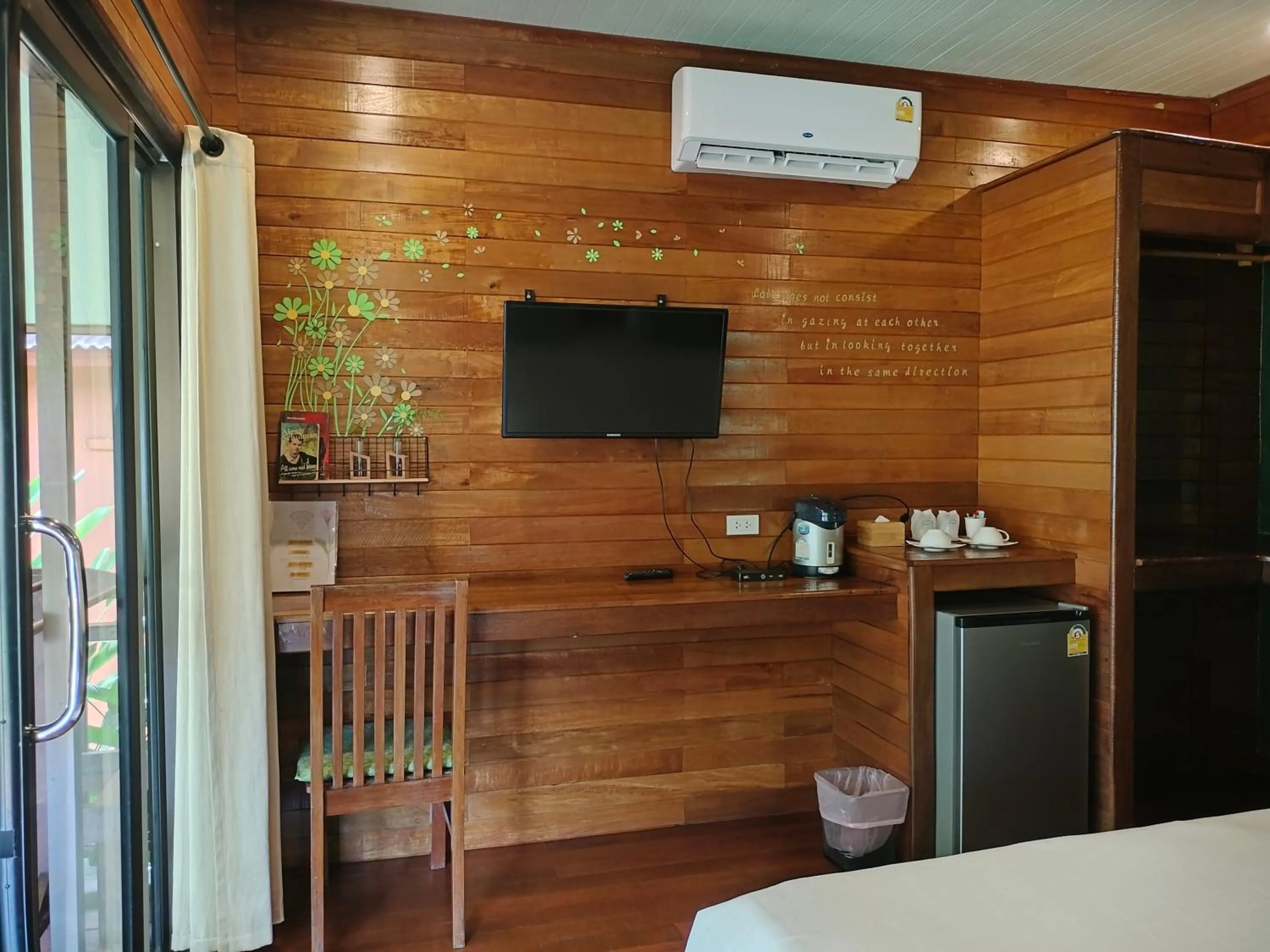 Suntisook Resort