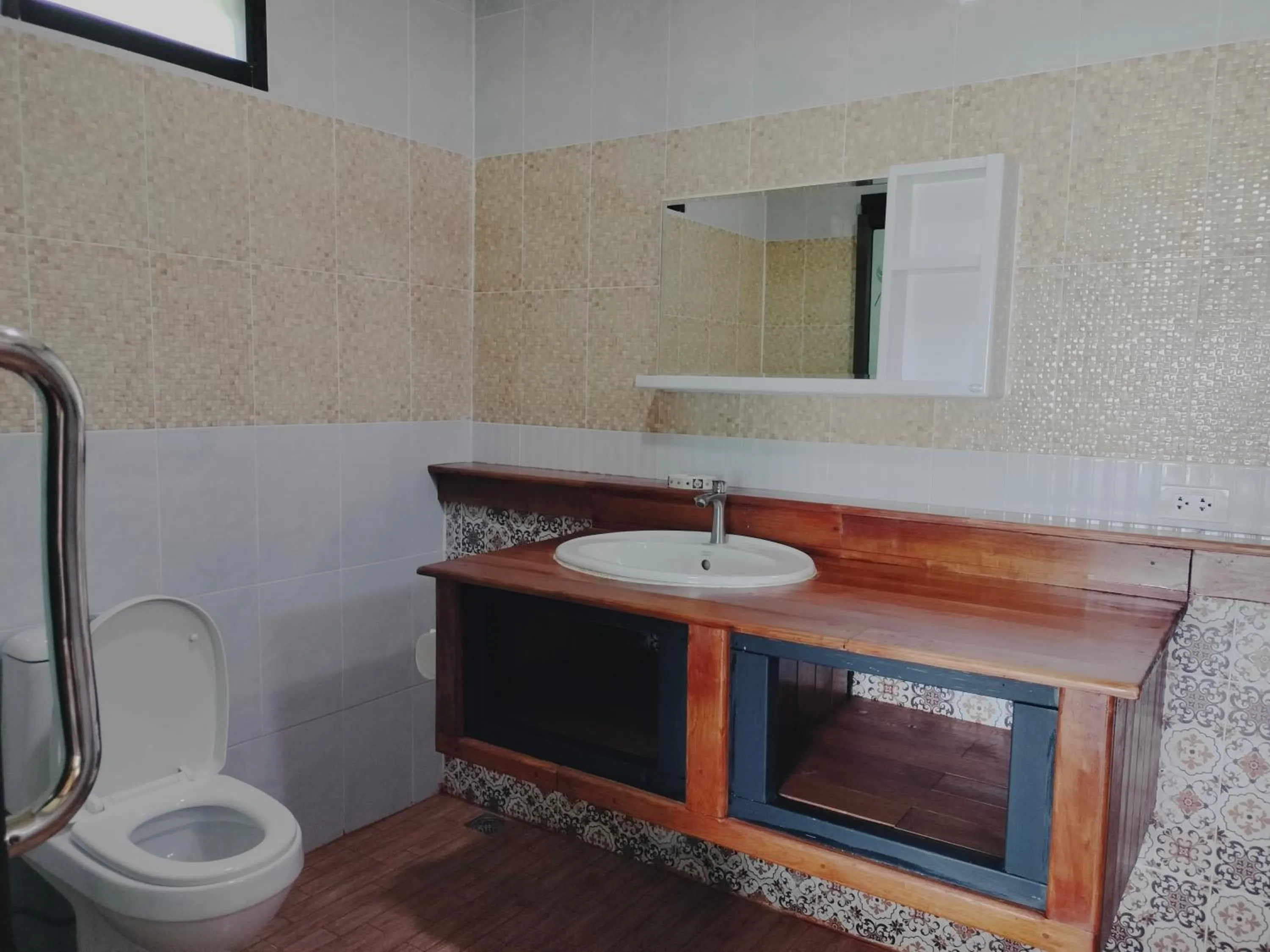Suntisook Resort