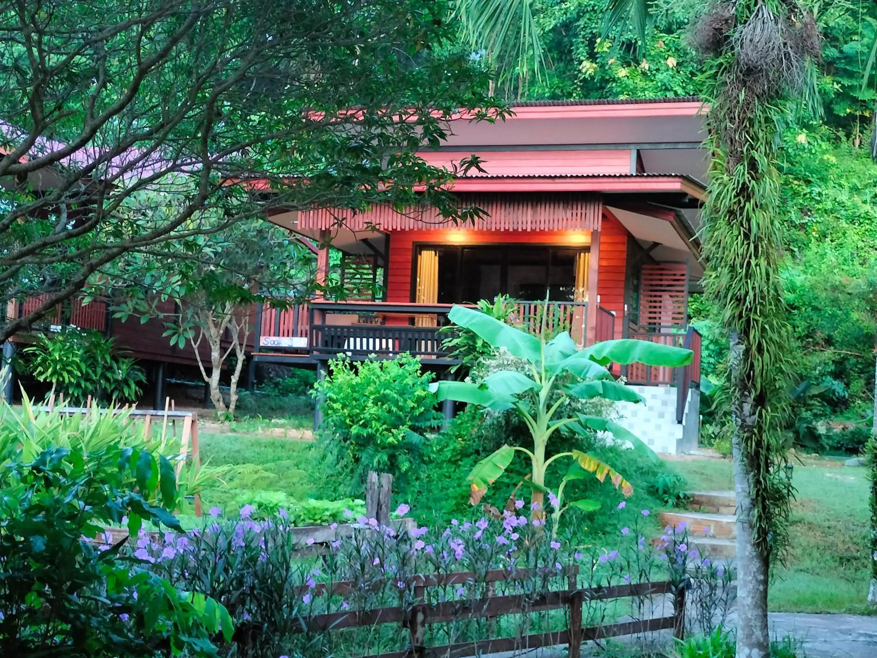 Property building in Suntisook Resort