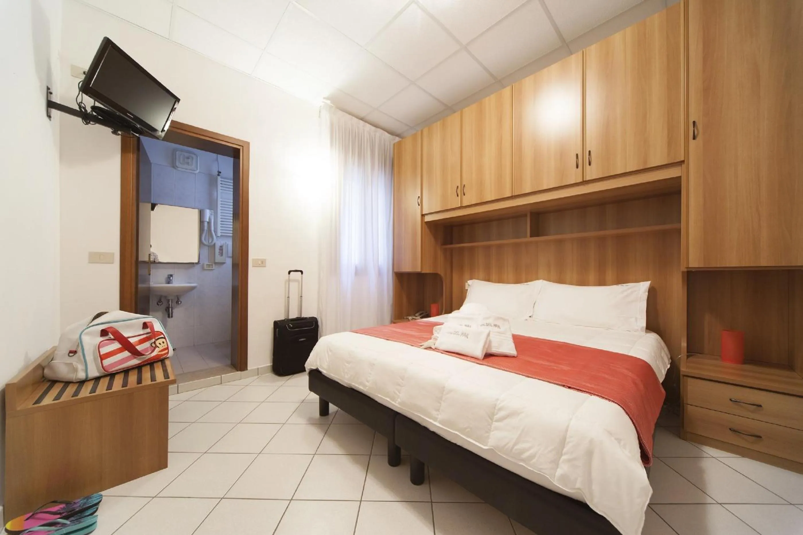 Bedroom, Bed in Hotel del Mar