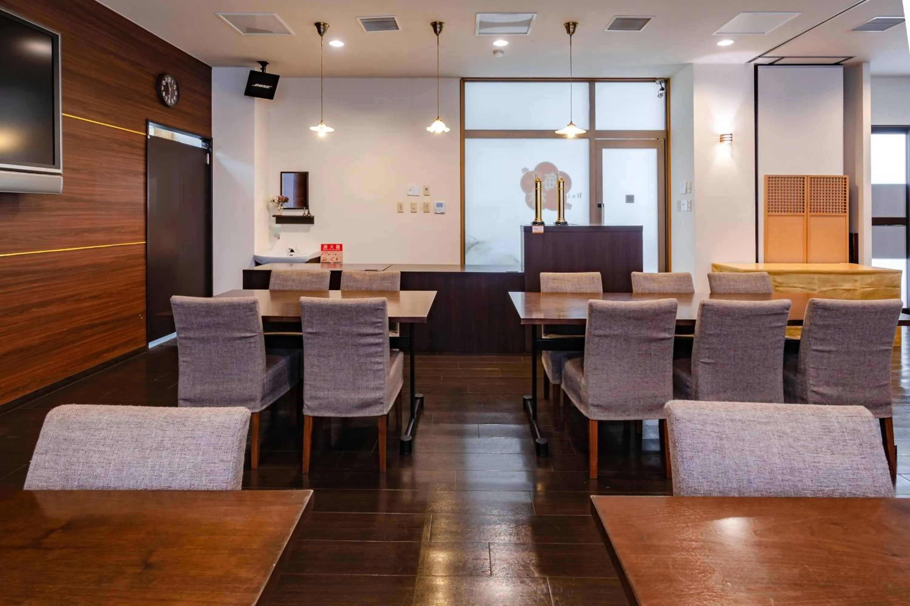 Restaurant/places to eat in Okano Hotel