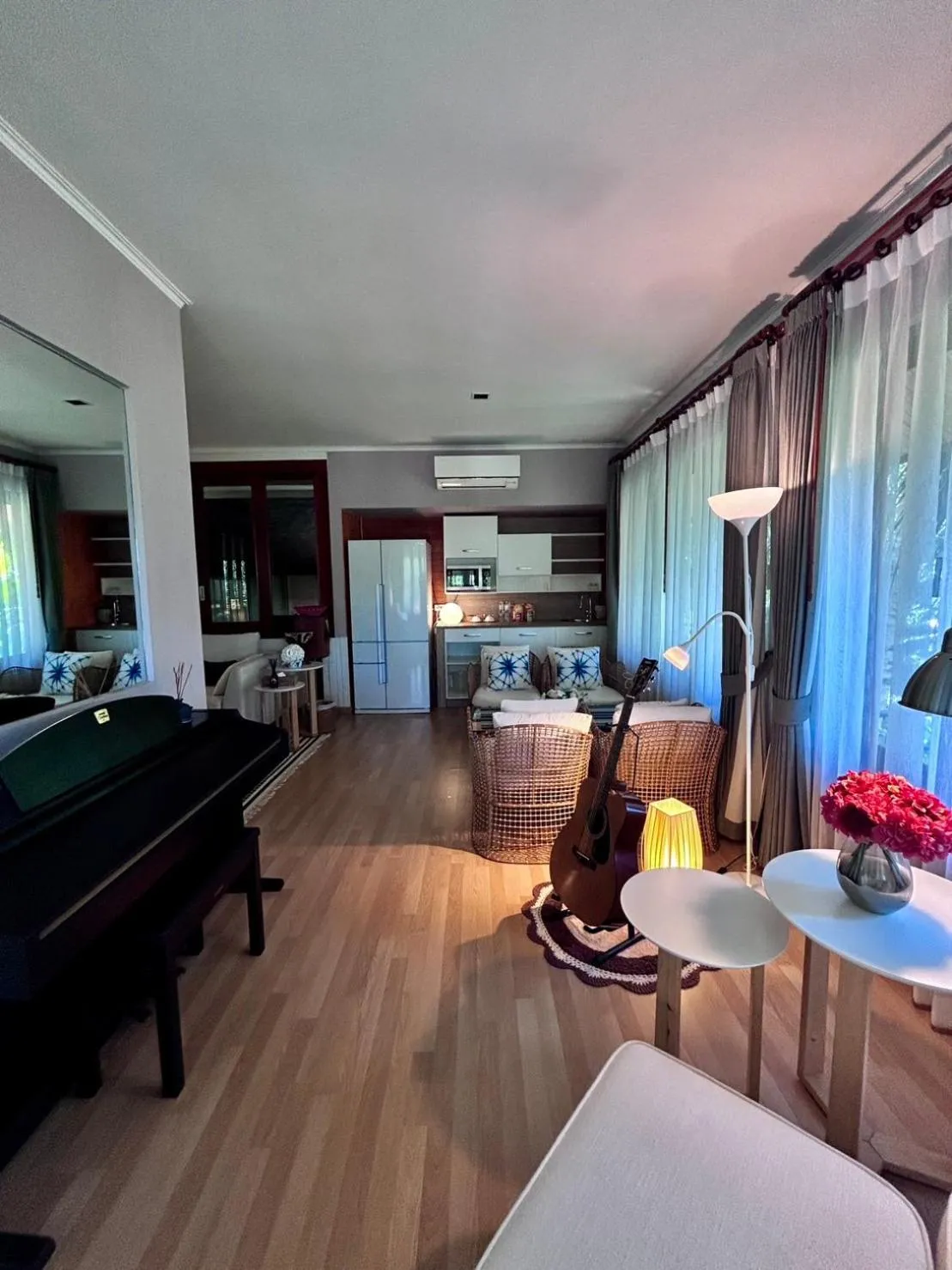 Bed in The Cliff Lipe