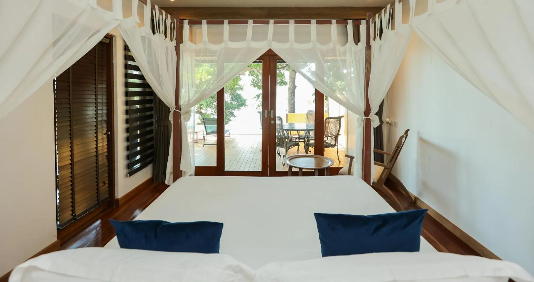 Bedroom, Bed in The Cliff Lipe