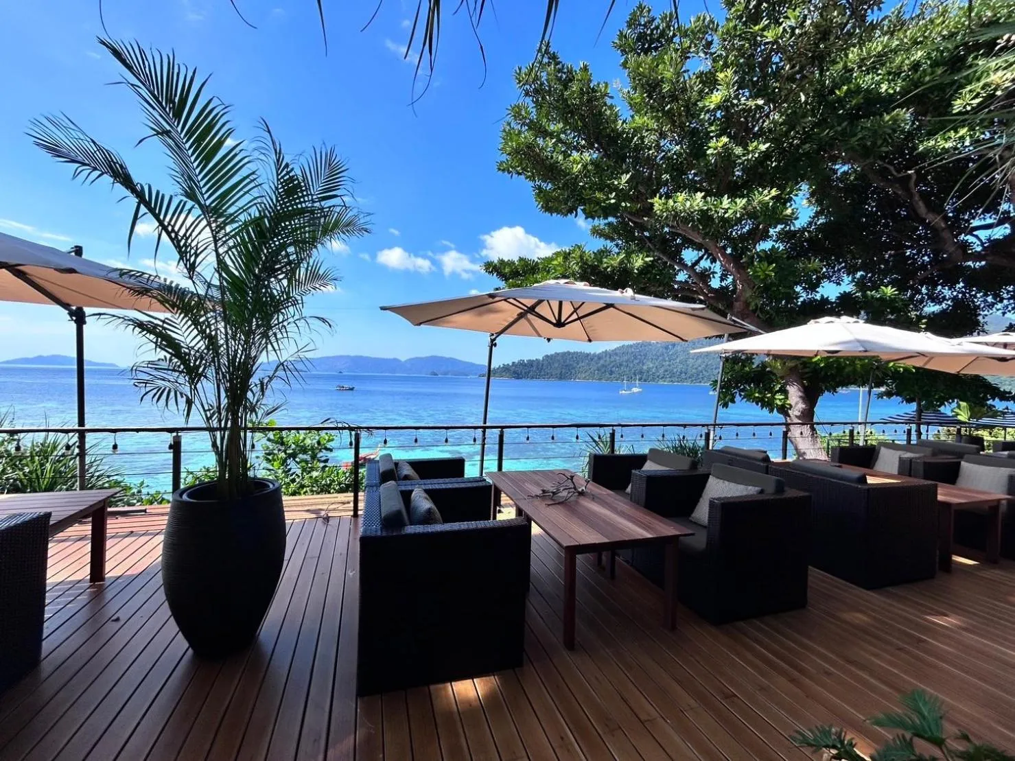 Natural landscape in The Cliff Lipe