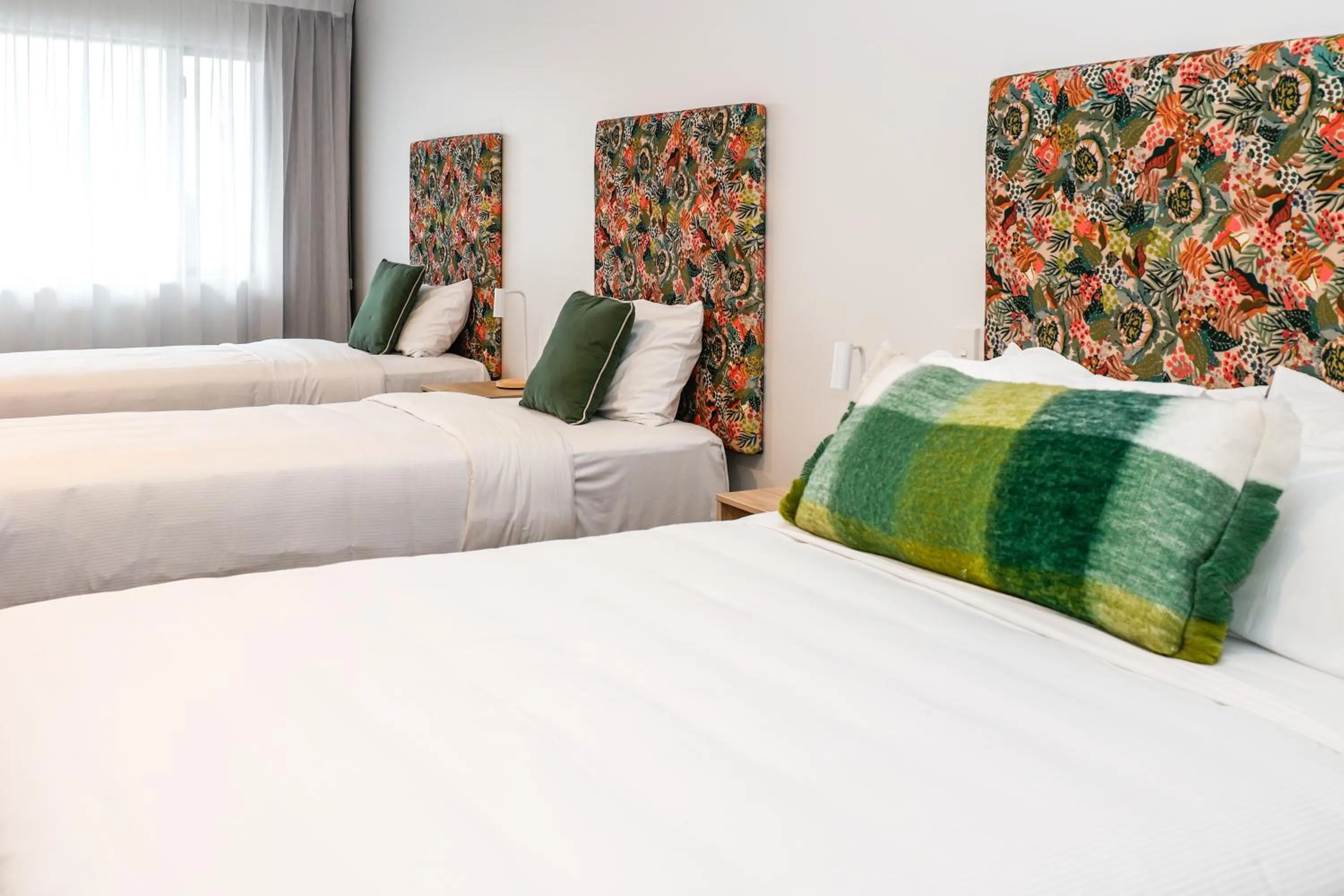 Bedroom, Bed in Airport Stays