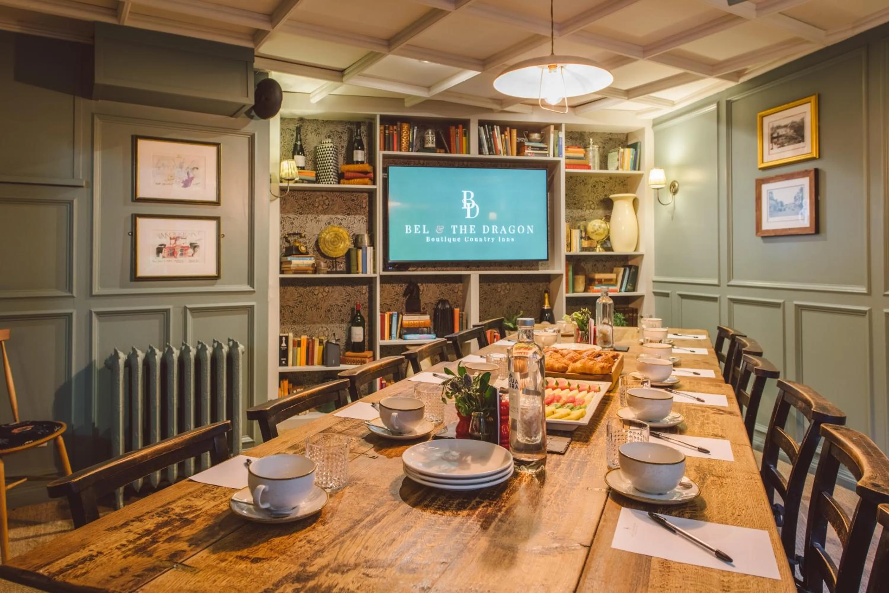 Meeting/conference room in Bel And The Dragon-Churt