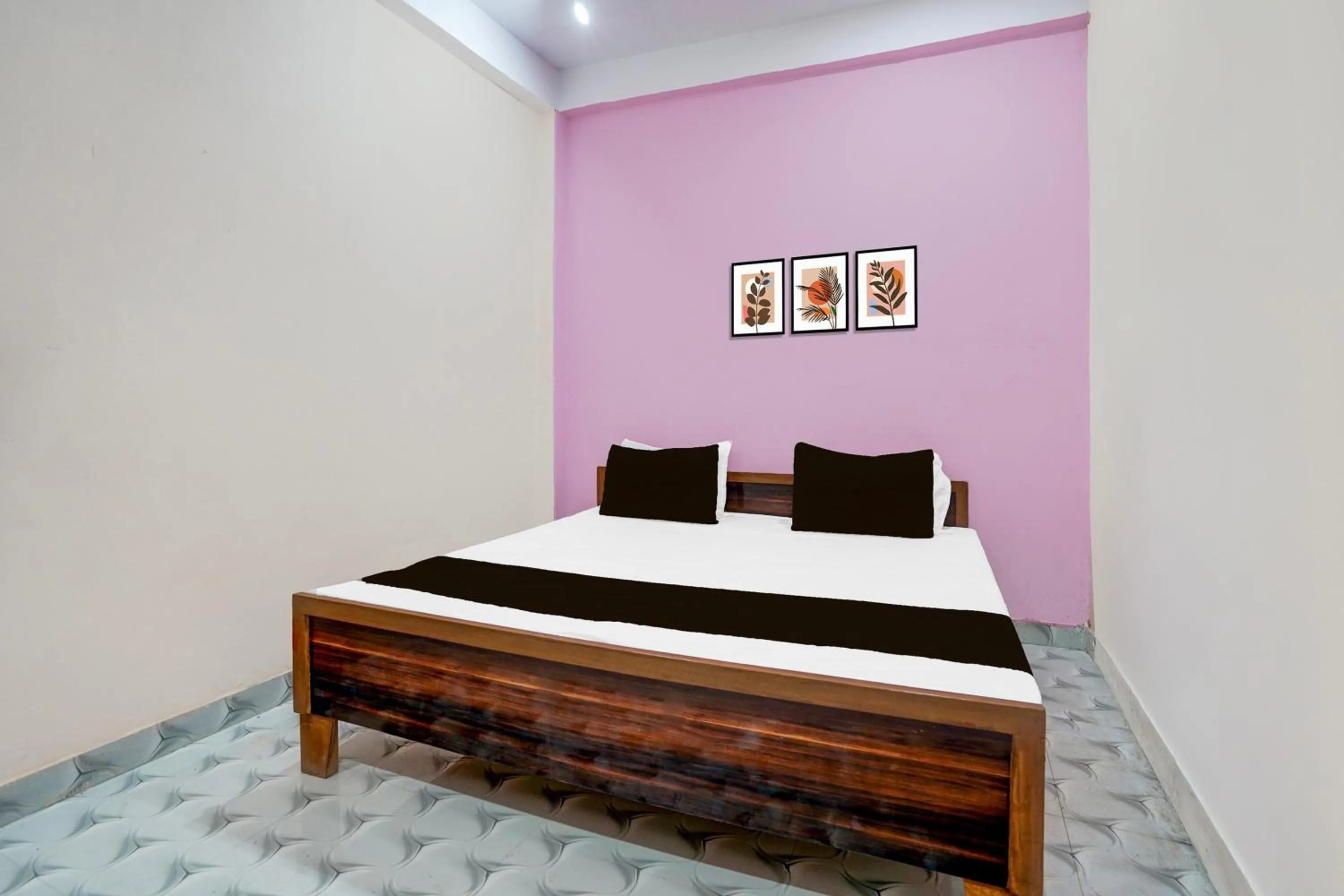 Classic Triple Room - single occupancy in Hotel O P.K Hotel and Restaurant�