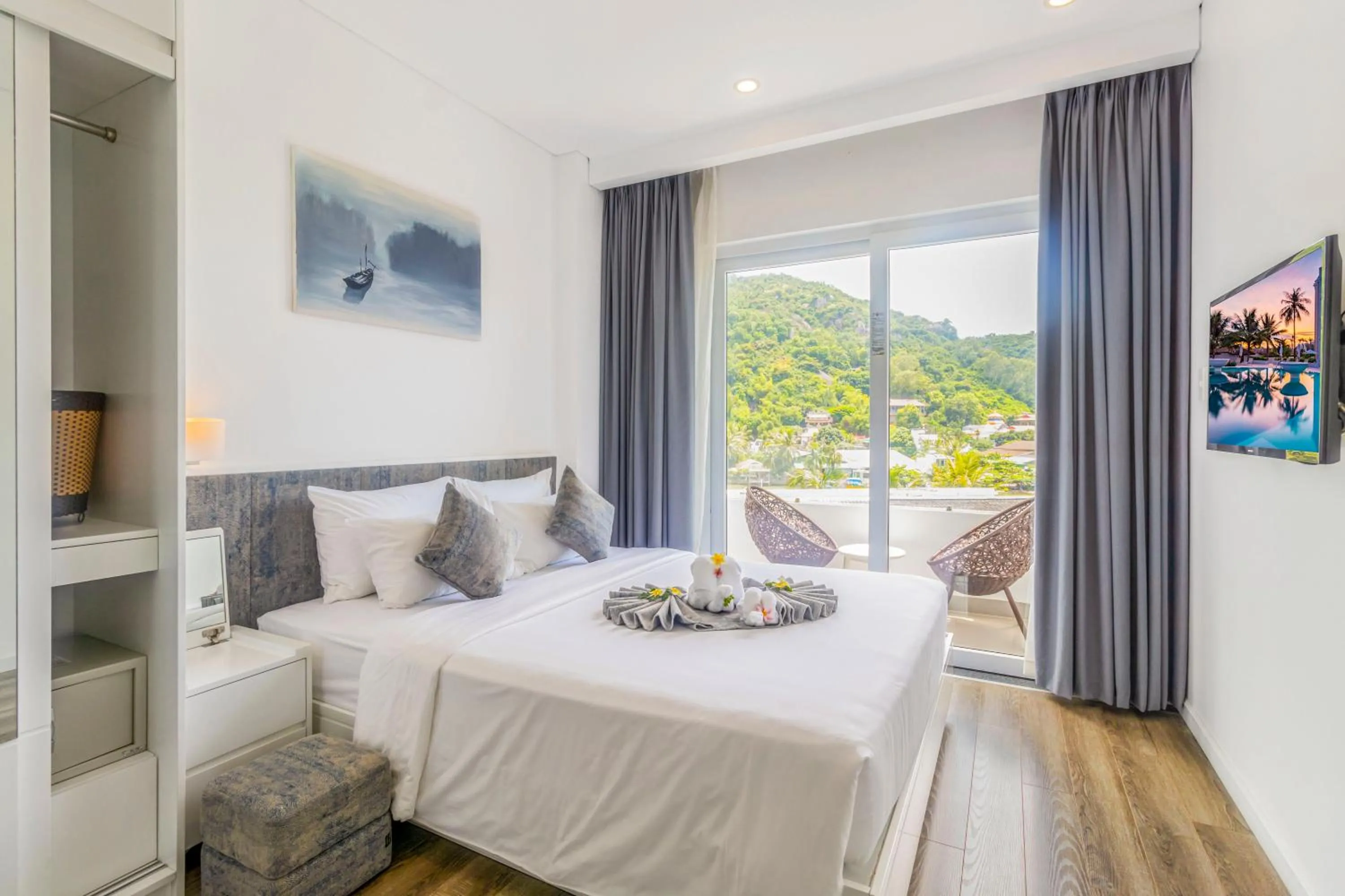 Bedroom, Bed in Champa Island Nha Trang - Resort Hotel & Spa