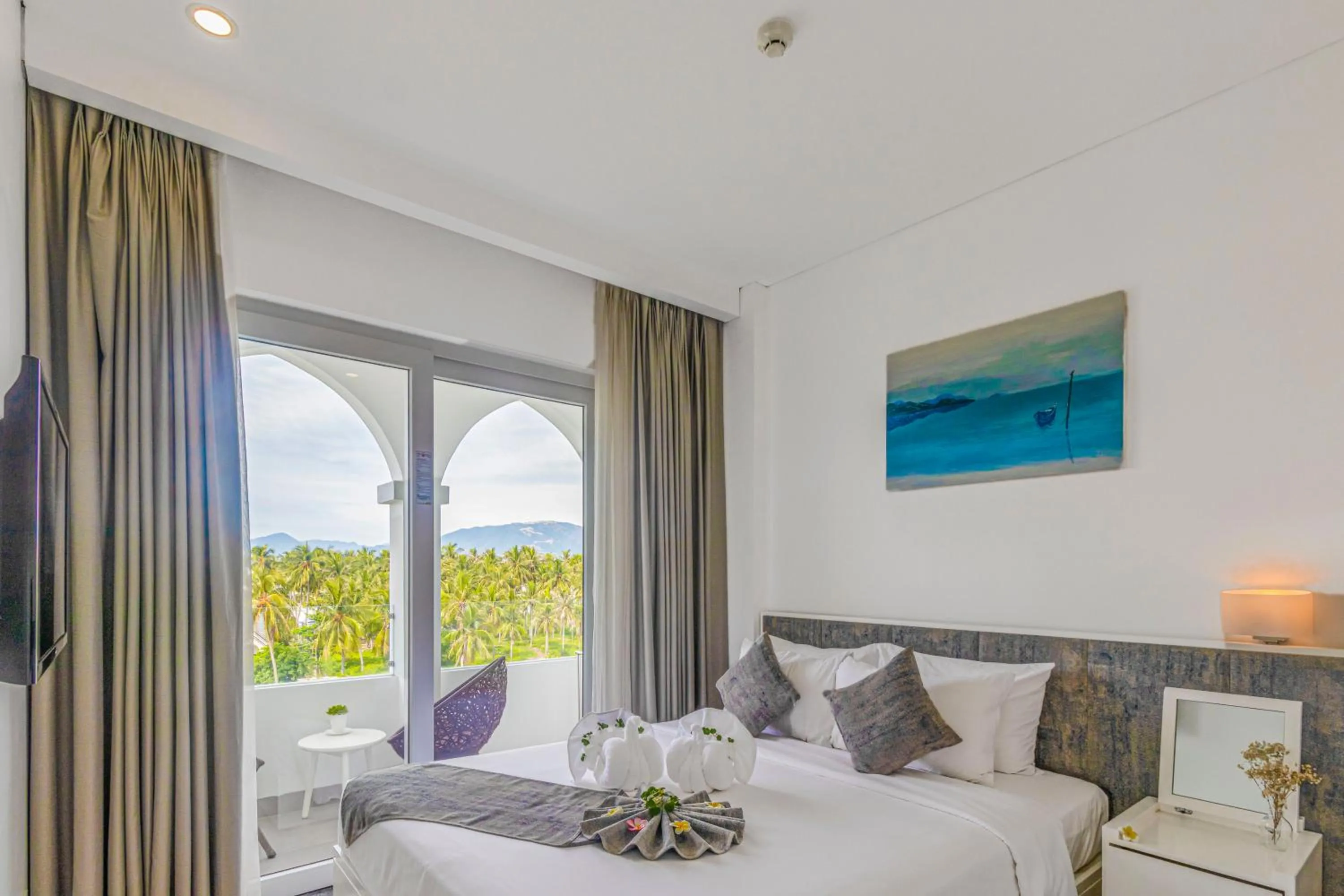 Bedroom, Bed in Champa Island Nha Trang - Resort Hotel & Spa