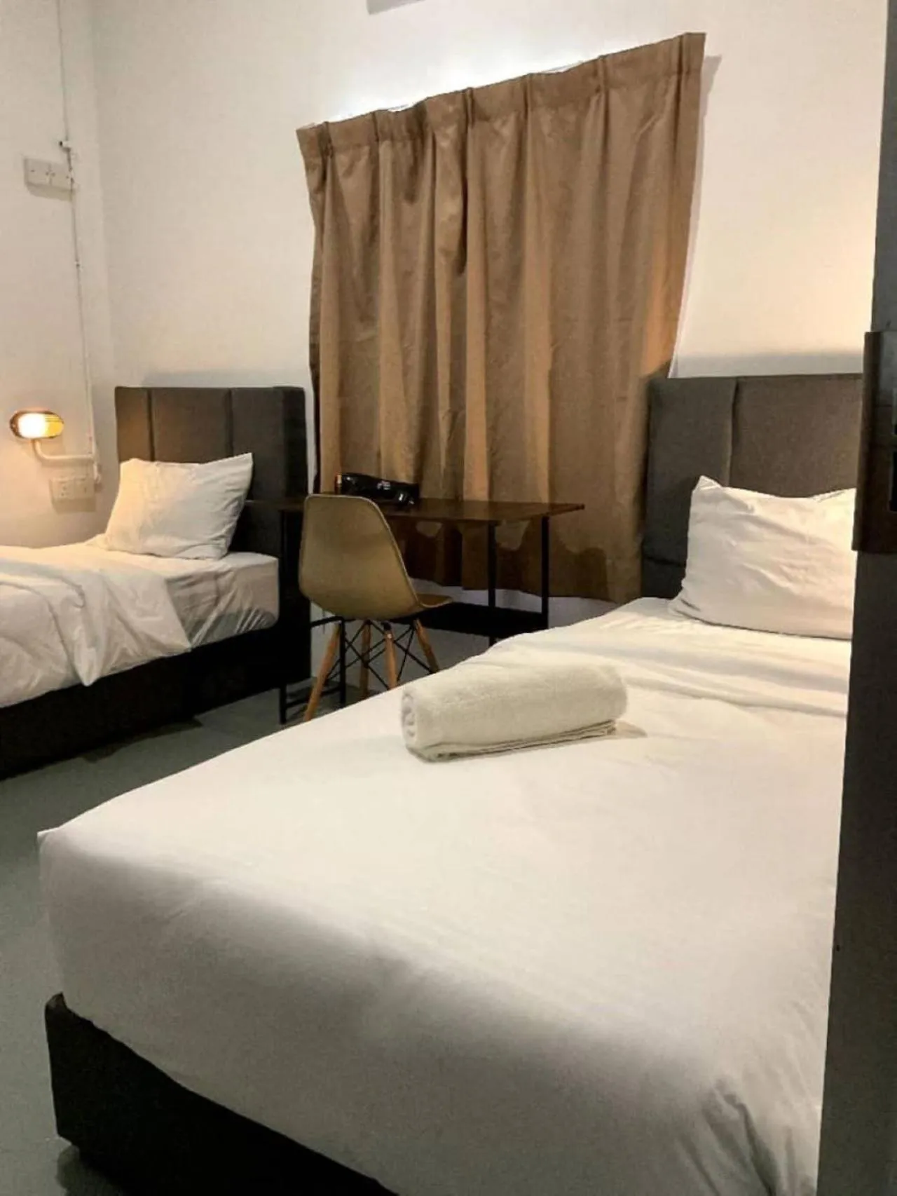 Bed in 39 Love Lane - Smart Intelligent Inn Georgetown