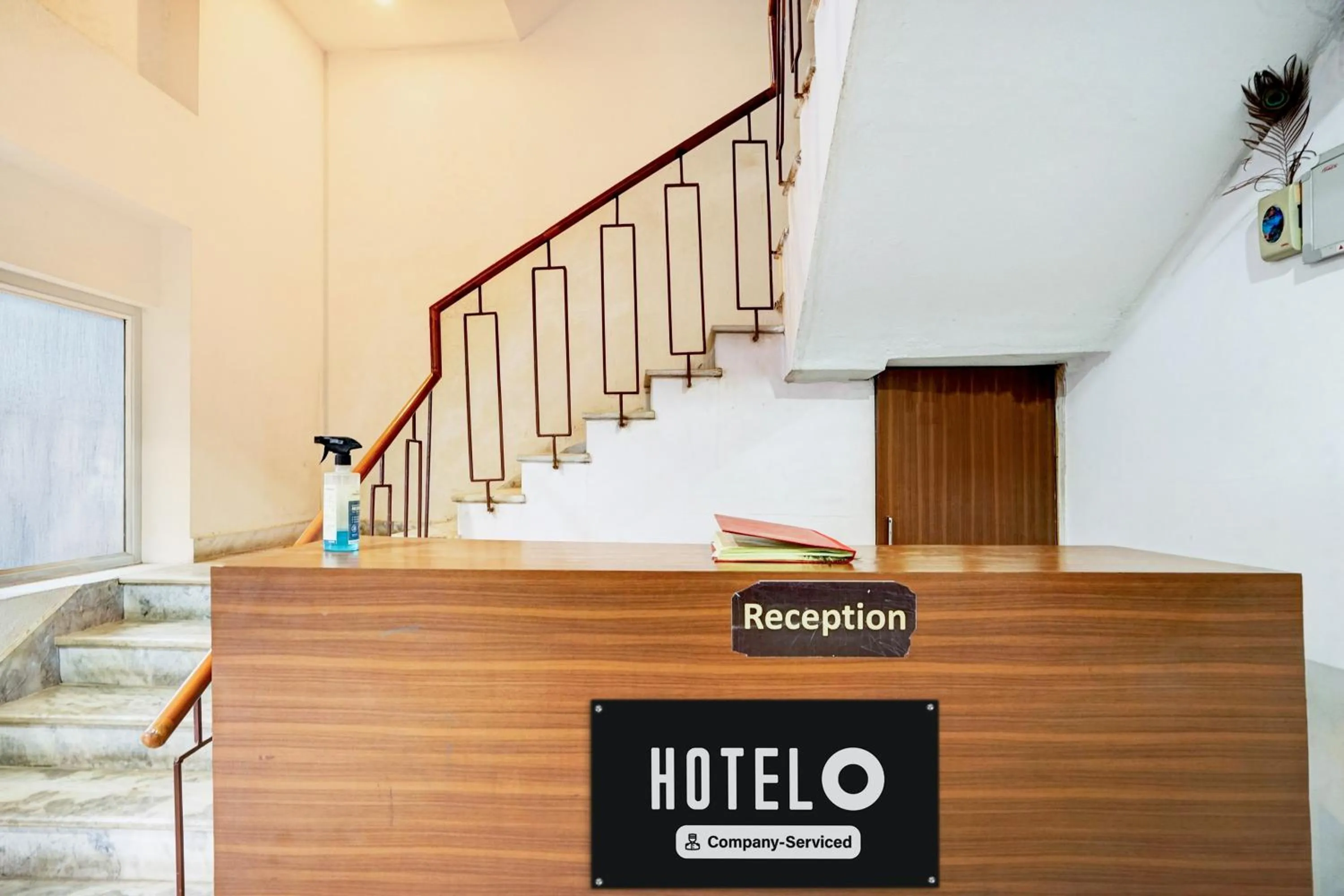 Lobby or reception in Hotel O Jagatpura Near JTM Mall Formerly Royan Inn