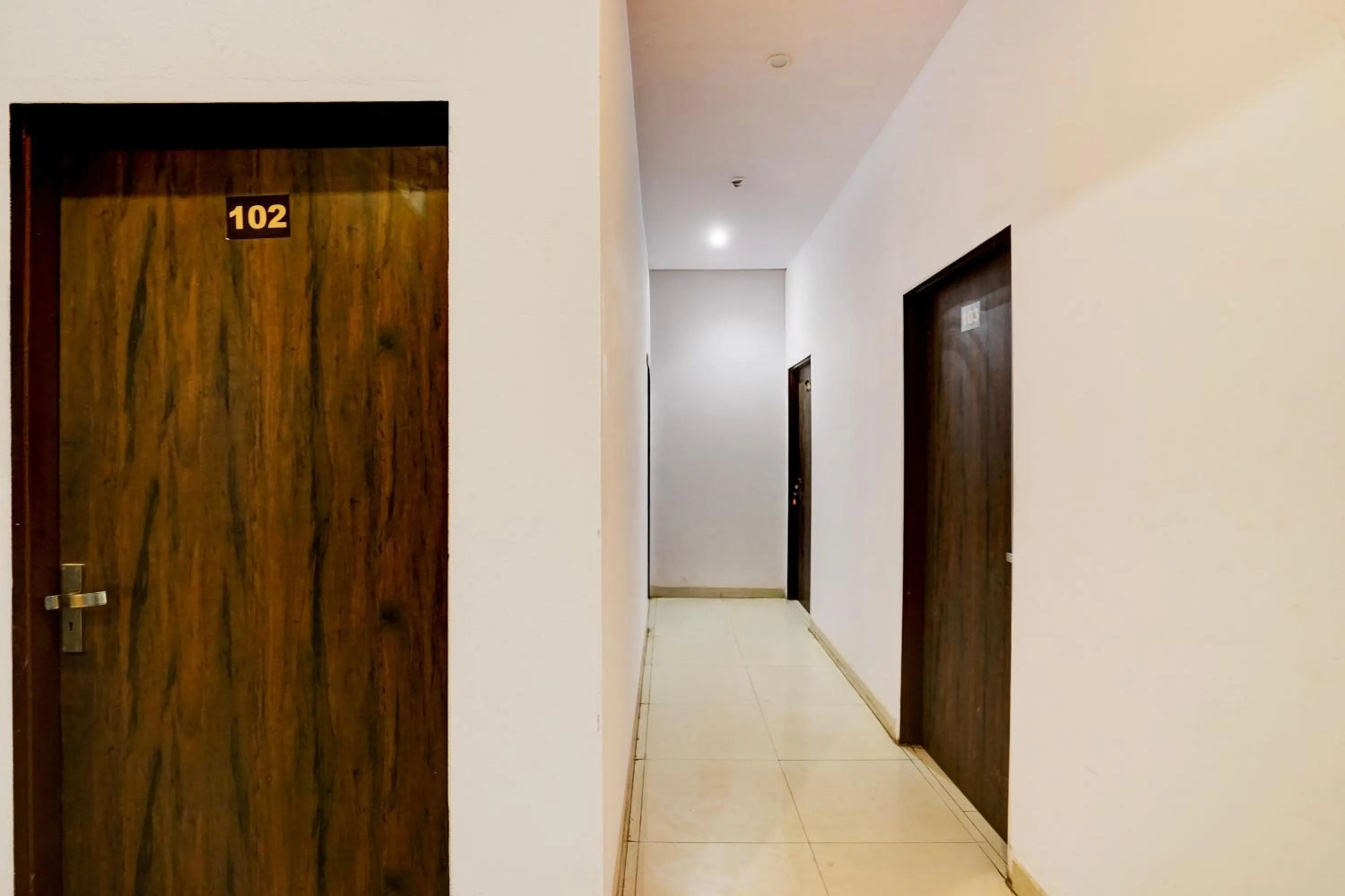 Lobby or reception in Super Hotel O Jagatpura Near JTM Mall Formerly Royan Inn