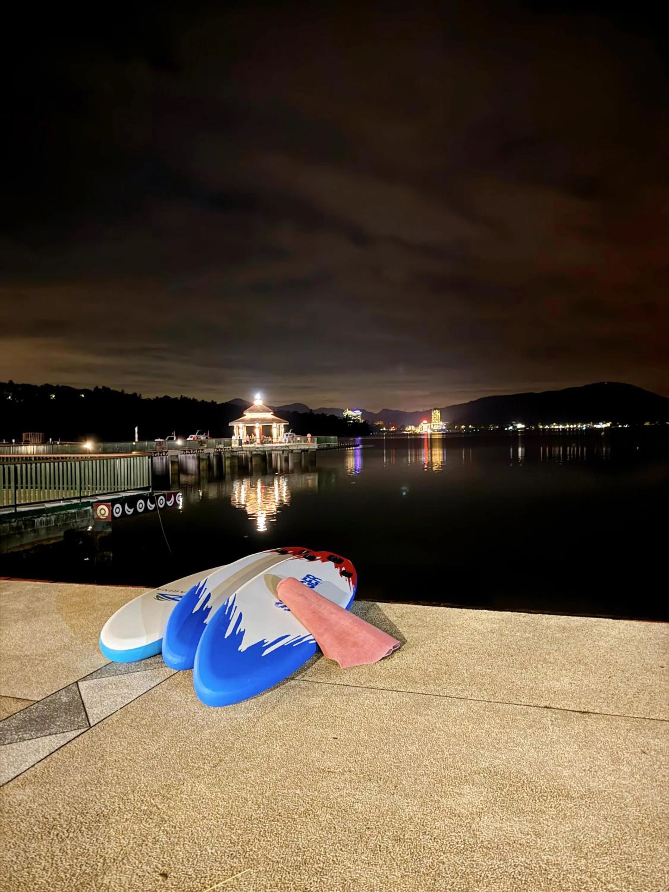 Night in Sun Lake Hotel