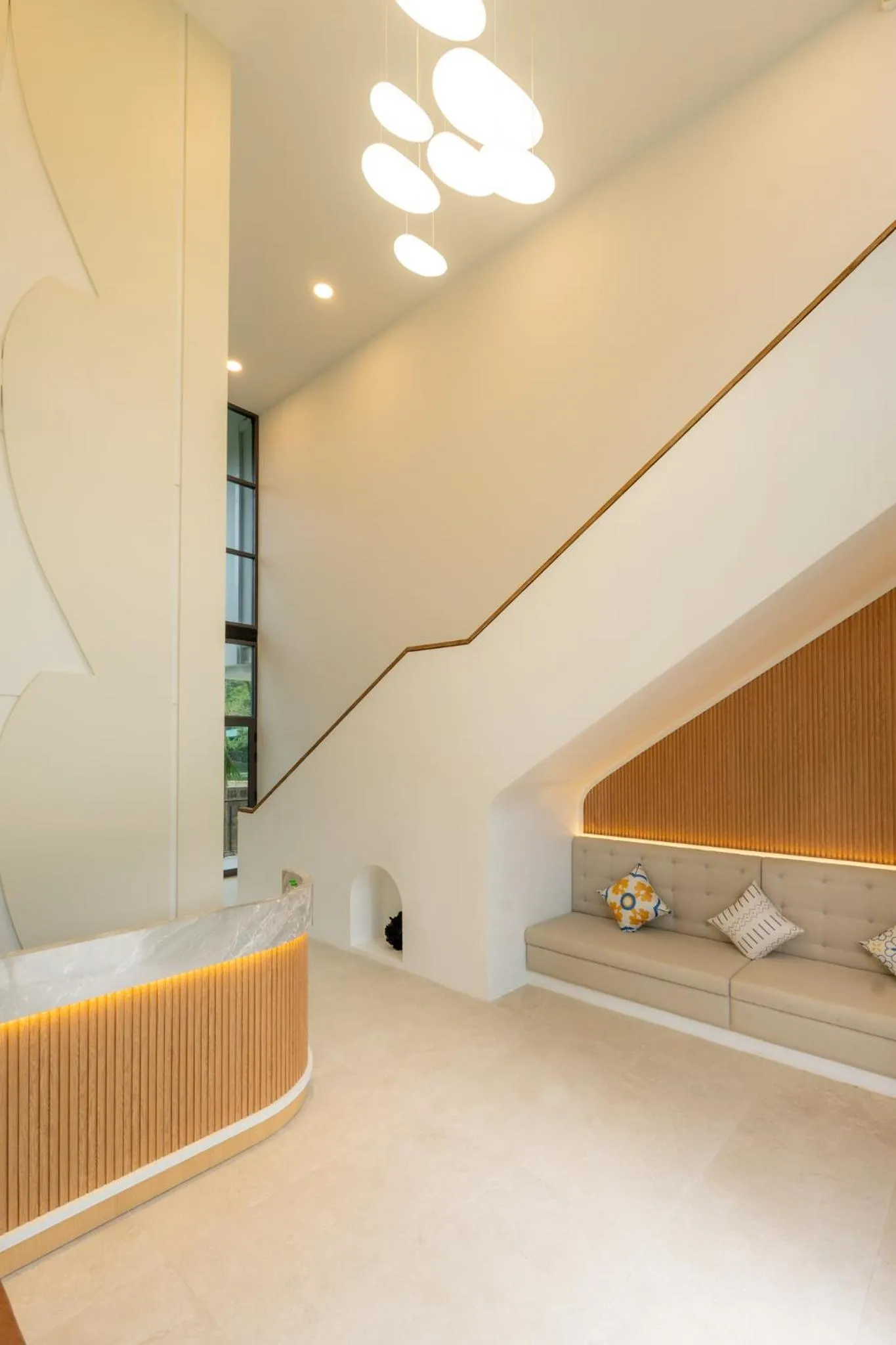 Property building in The Pinnacle Katanoi