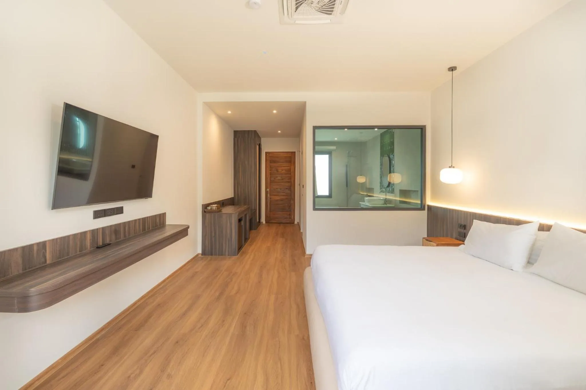 TV and multimedia, Bed in The Pinnacle Katanoi